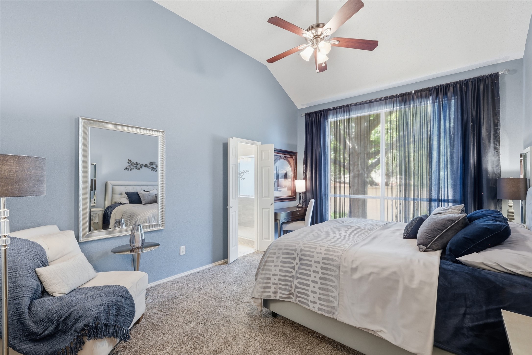 203 Applewood Court