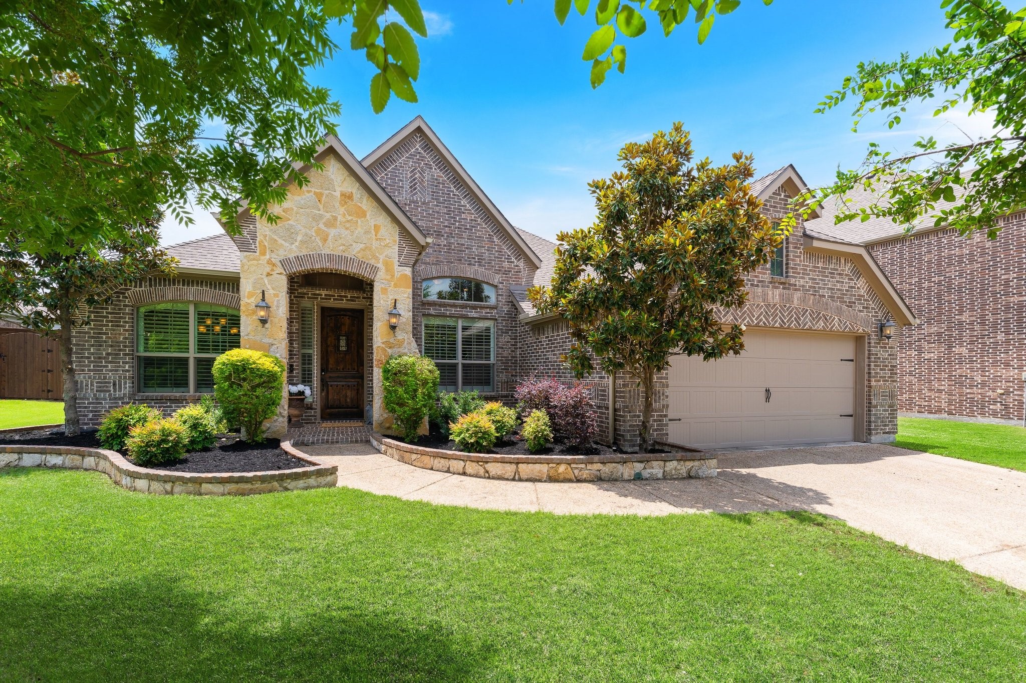 421 Hampshire Drive