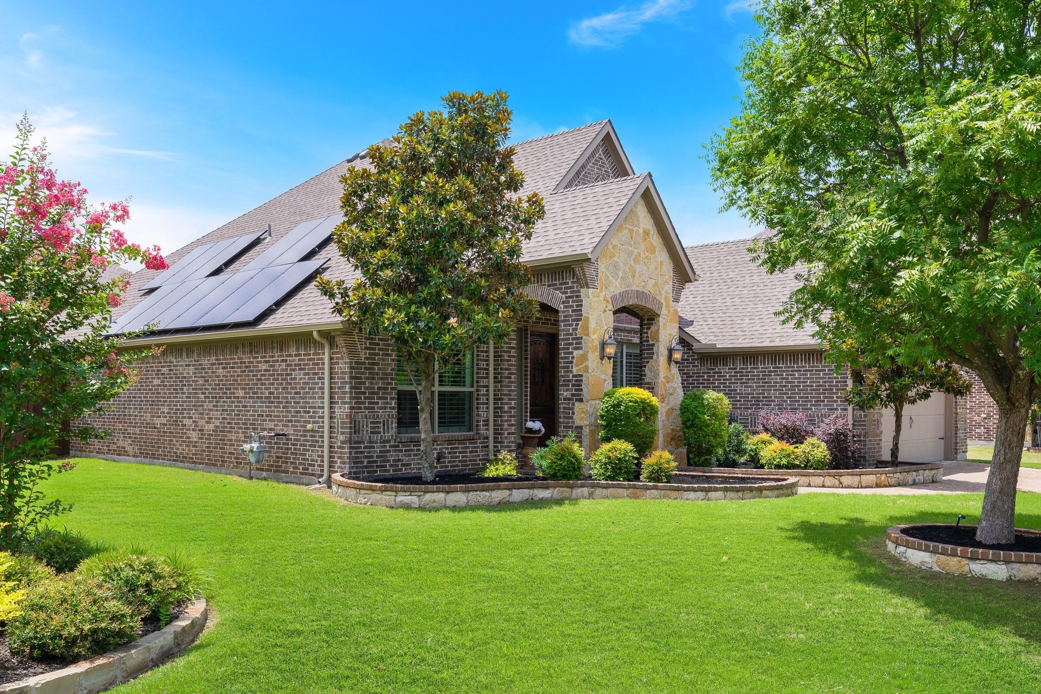 421 Hampshire Drive