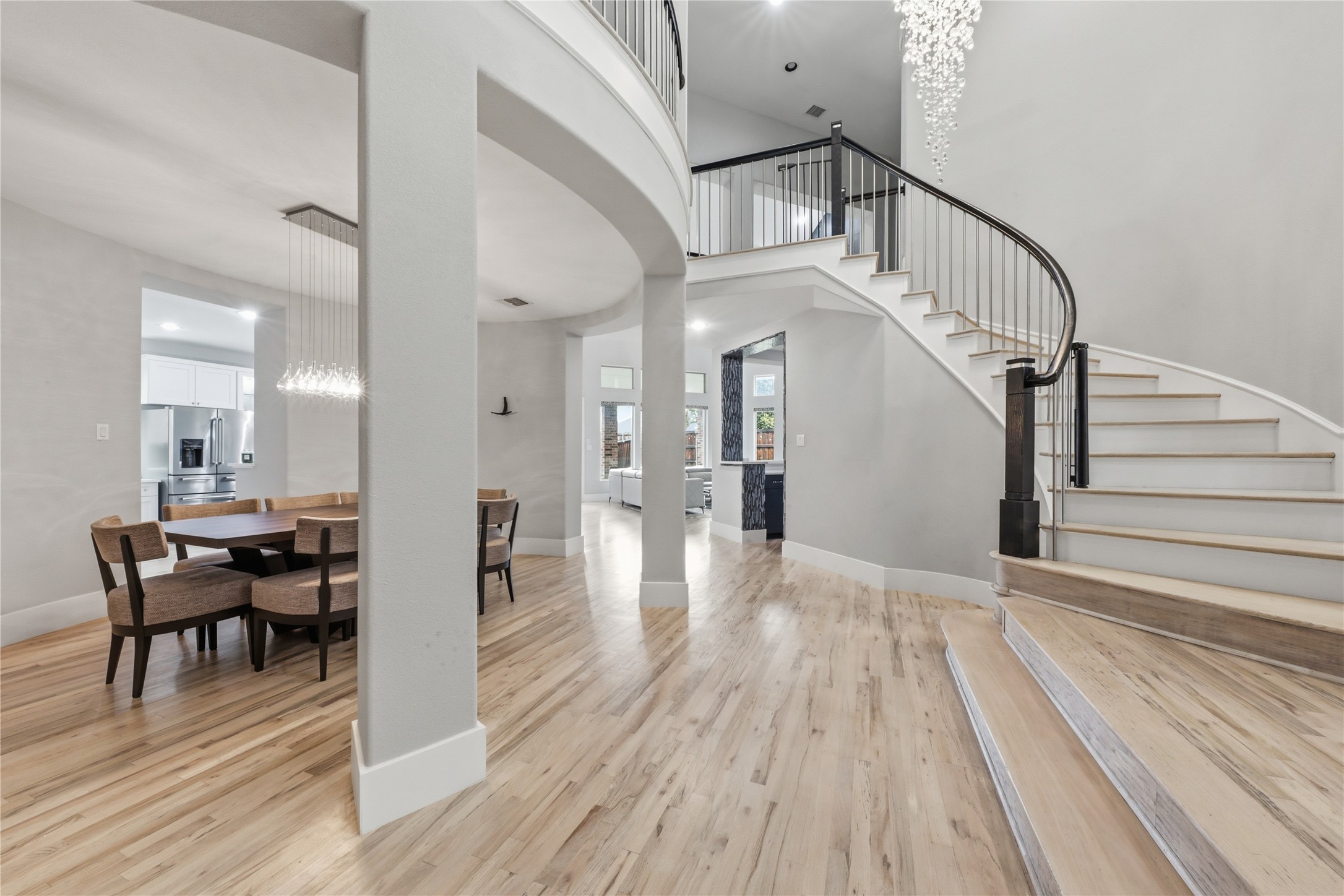 2098 Hidalgo Lane