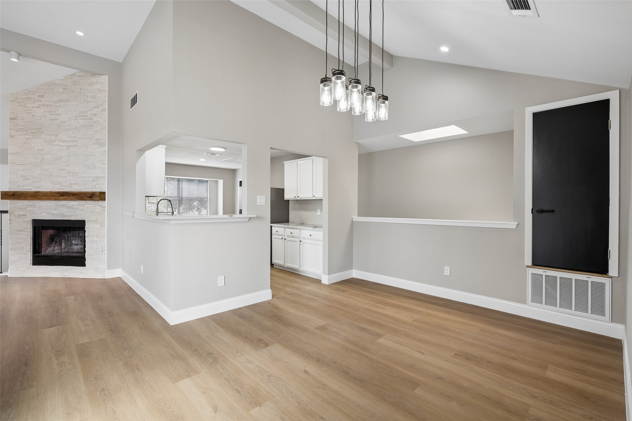 1717 Palo Alto Drive