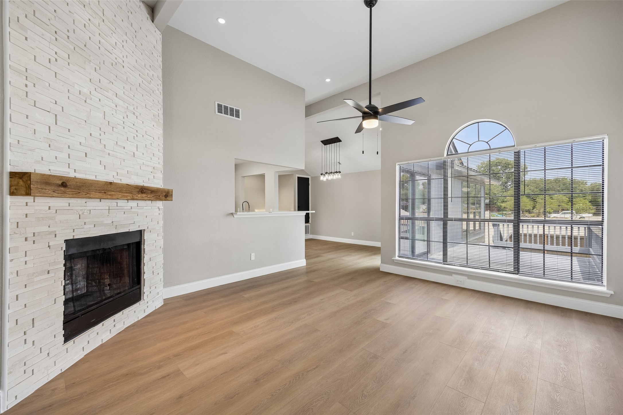 1717 Palo Alto Drive