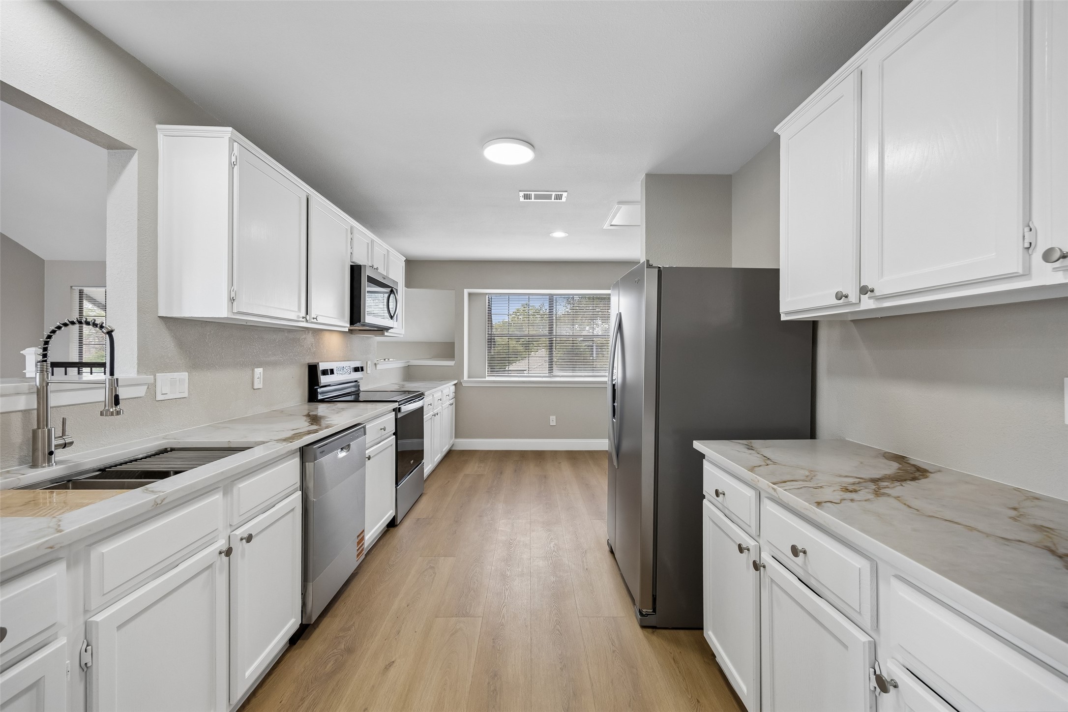 1717 Palo Alto Drive