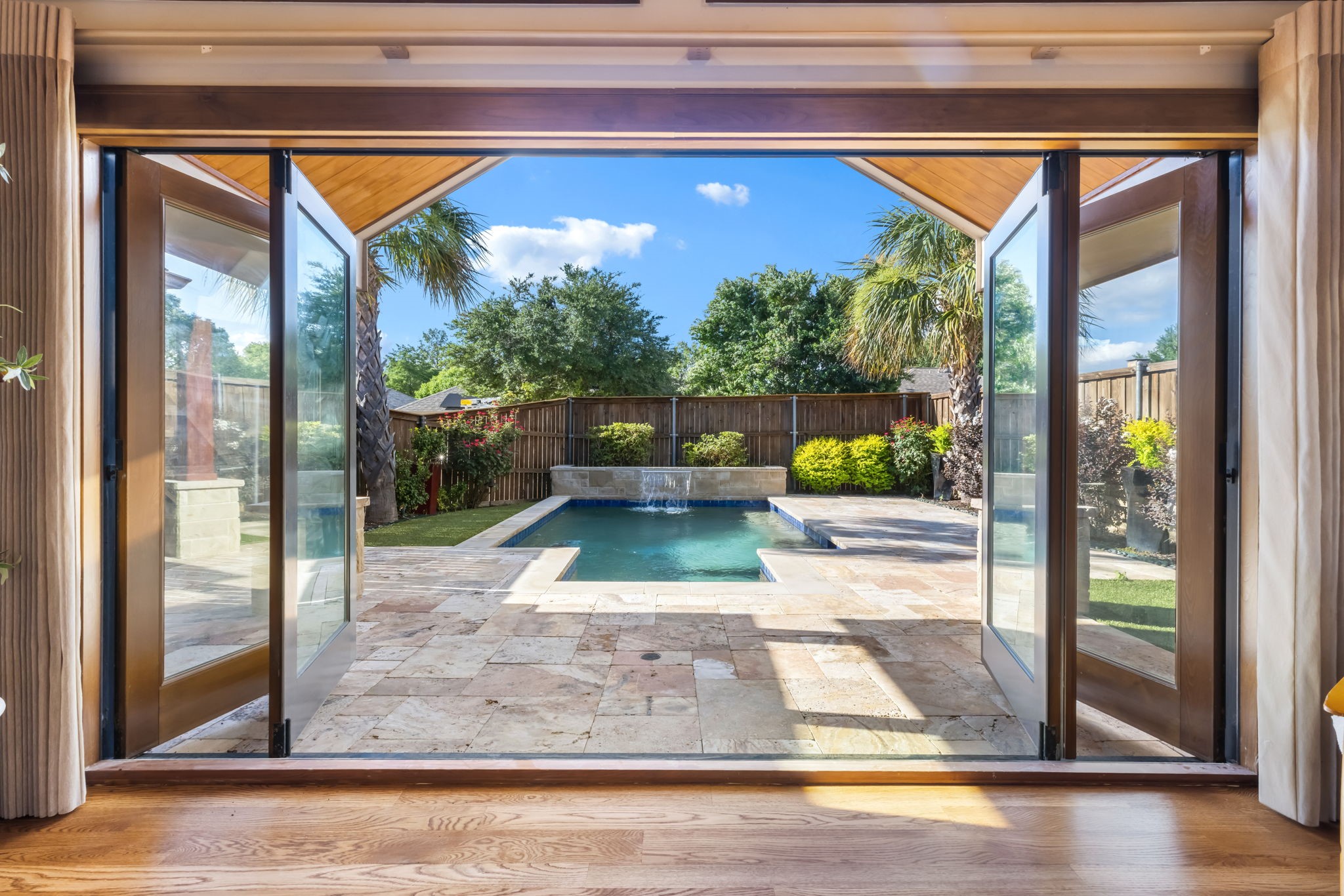 3913 Dome Drive