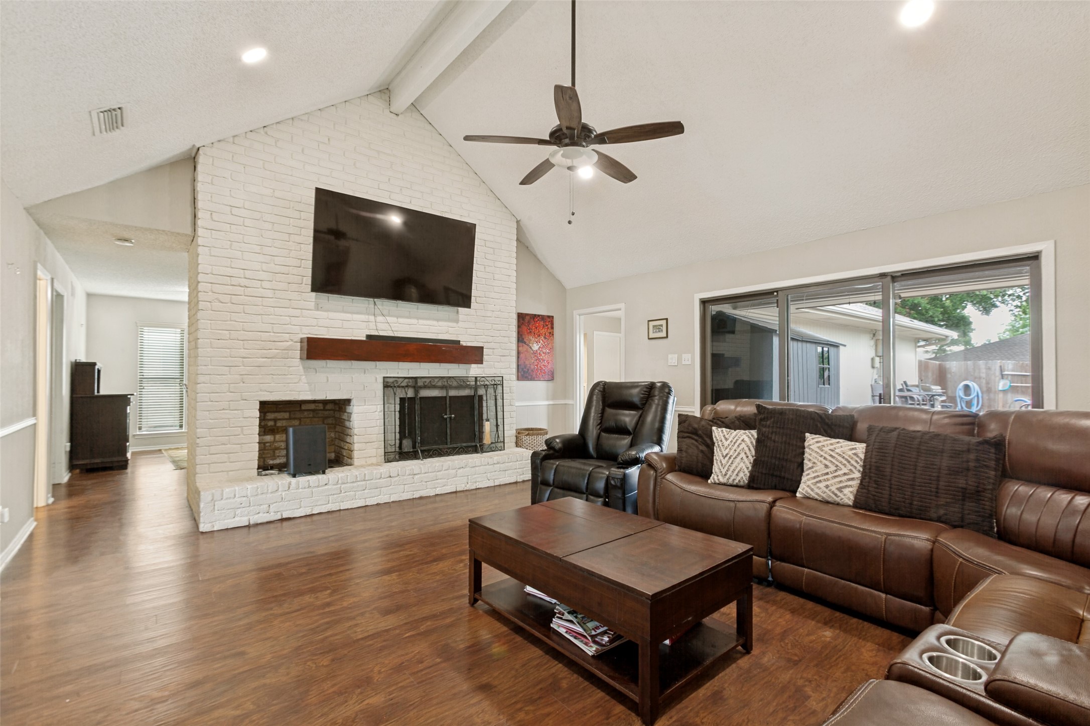 1203 Grinnell Drive