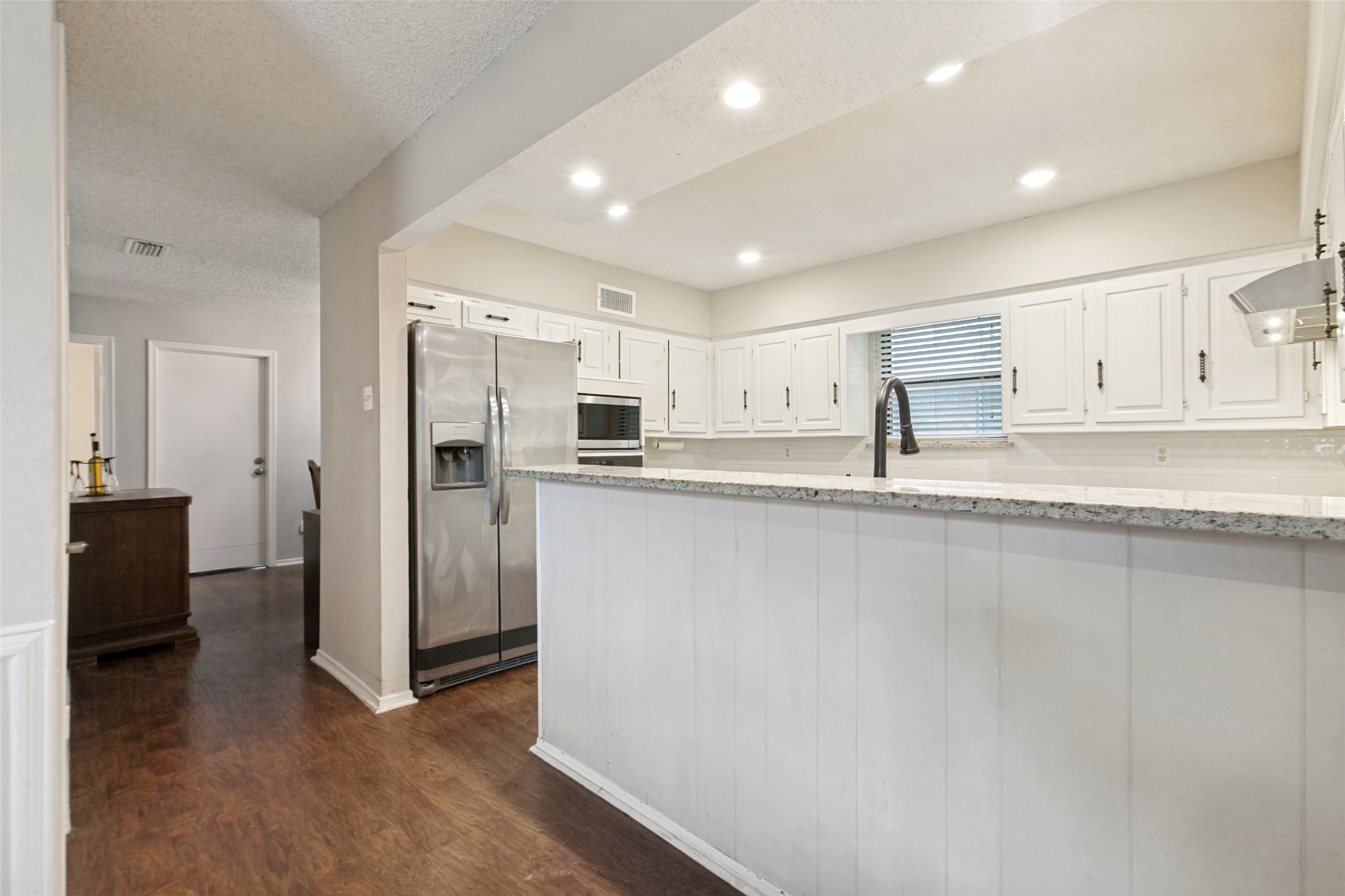 1203 Grinnell Drive