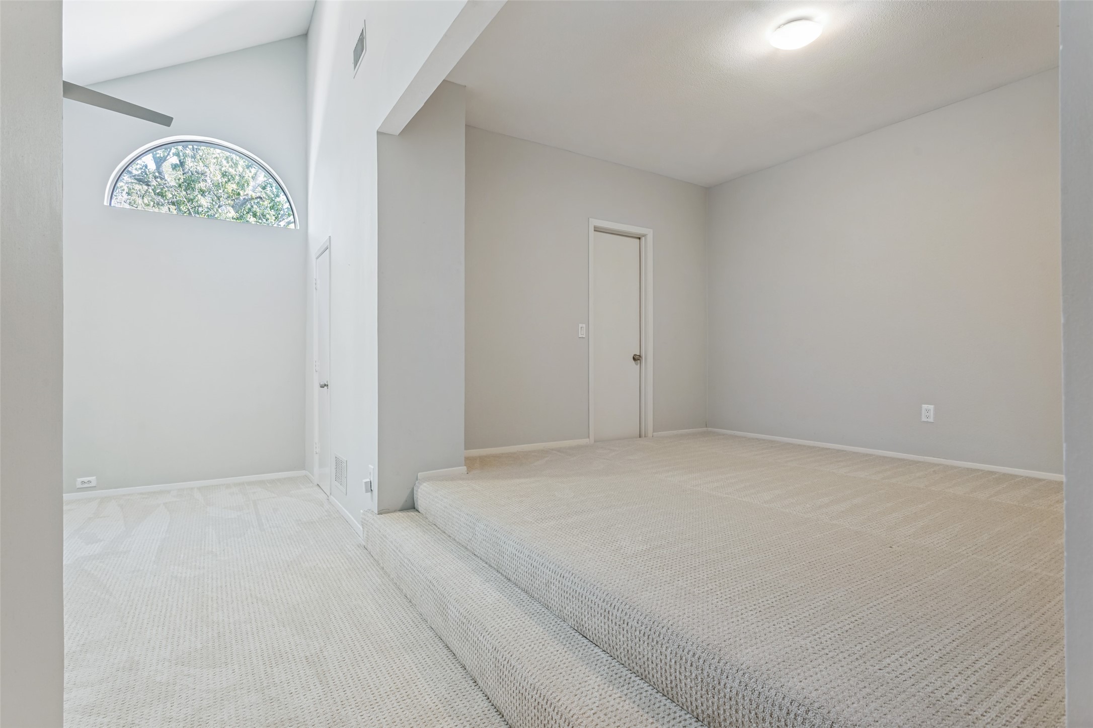 5720 Moss Creek Trail