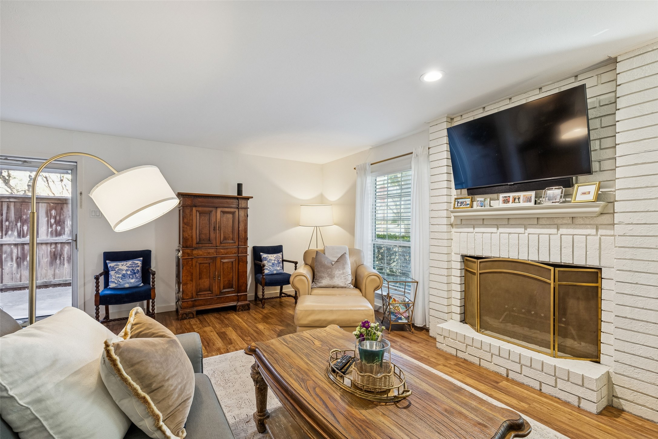 7623 Riverbrook Drive 17