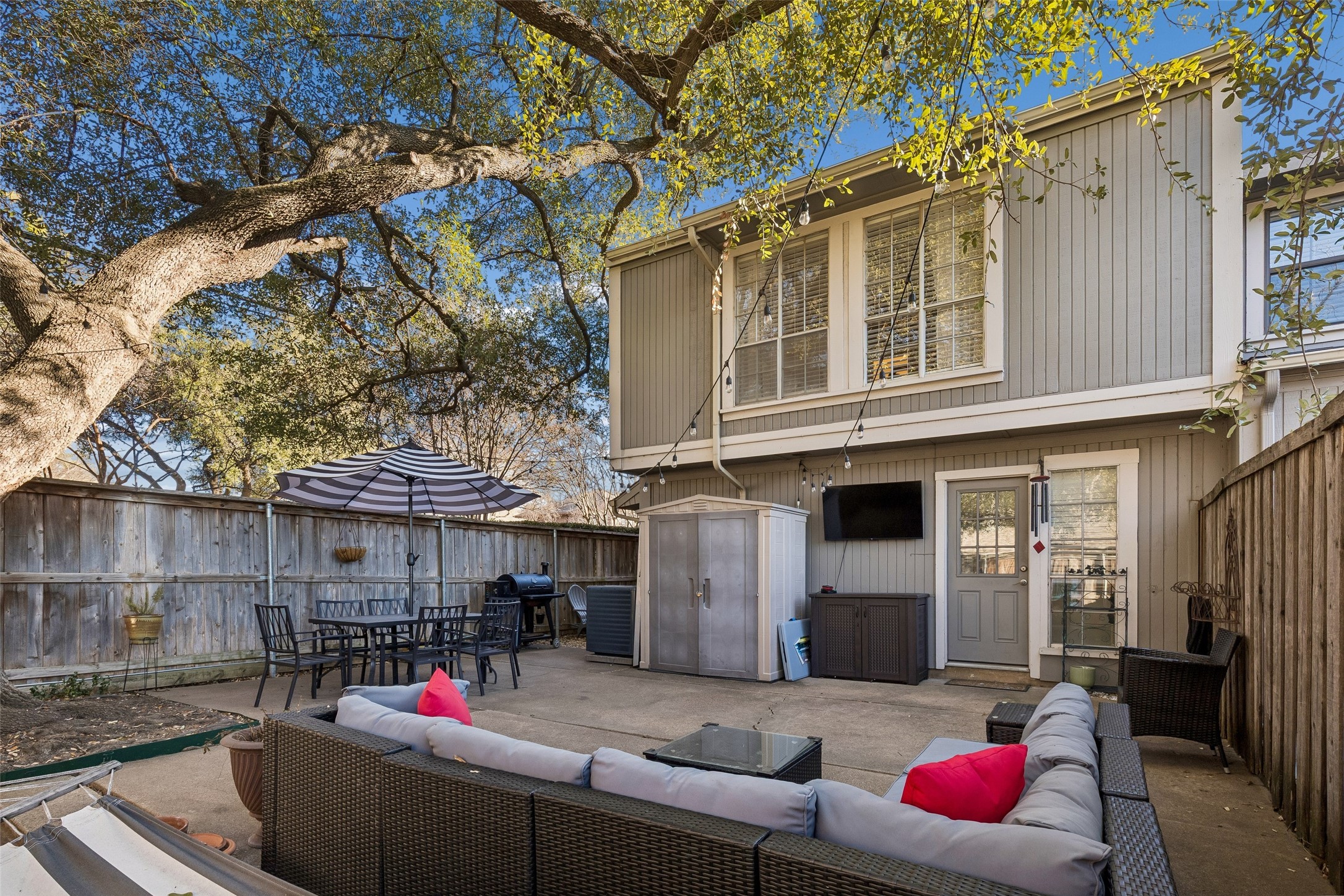 7623 Riverbrook Drive 17