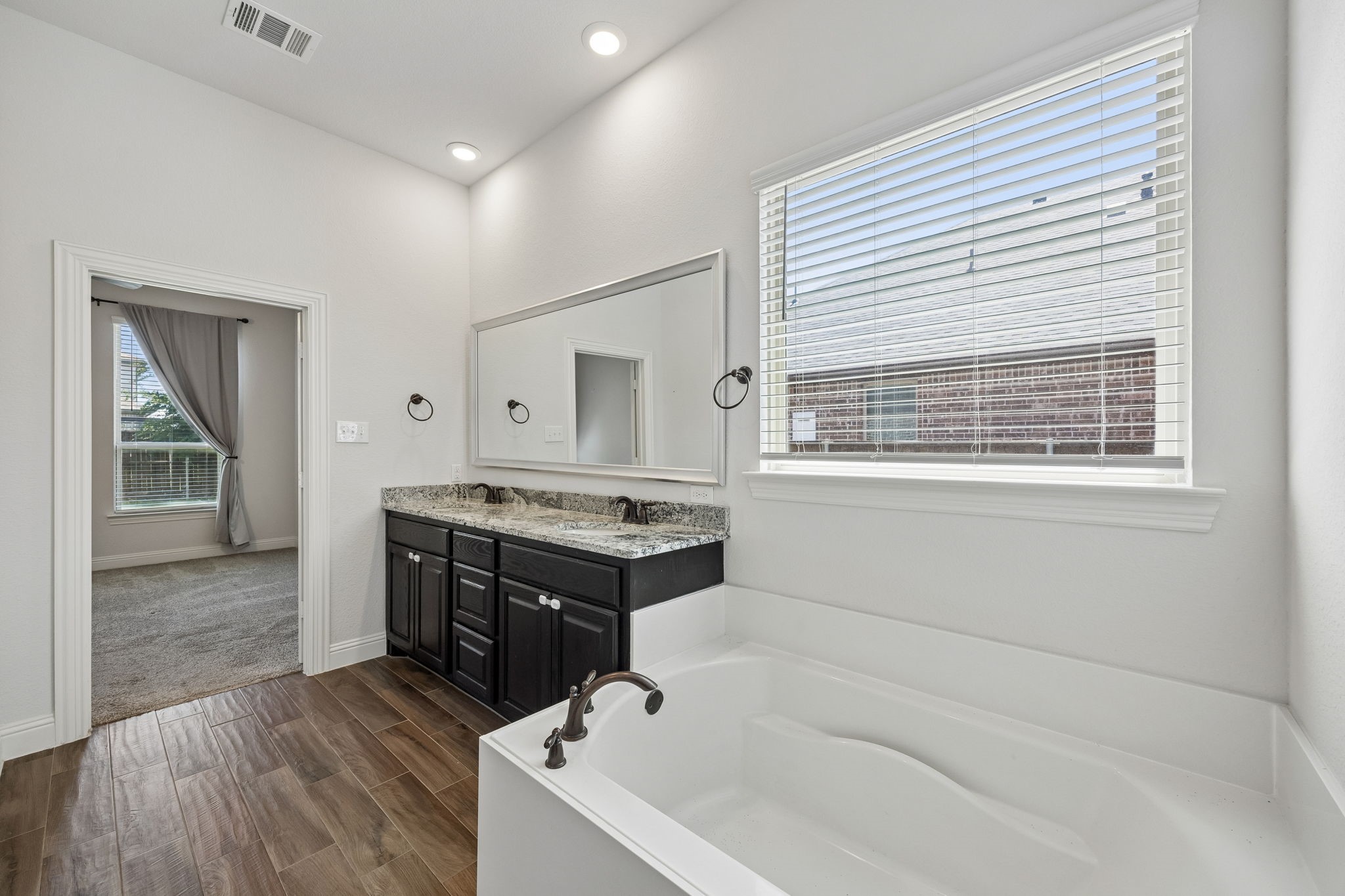 3532 Cimarron River Road