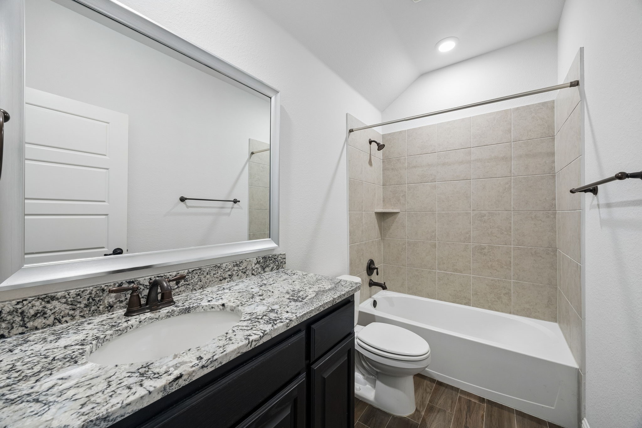 3532 Cimarron River Road
