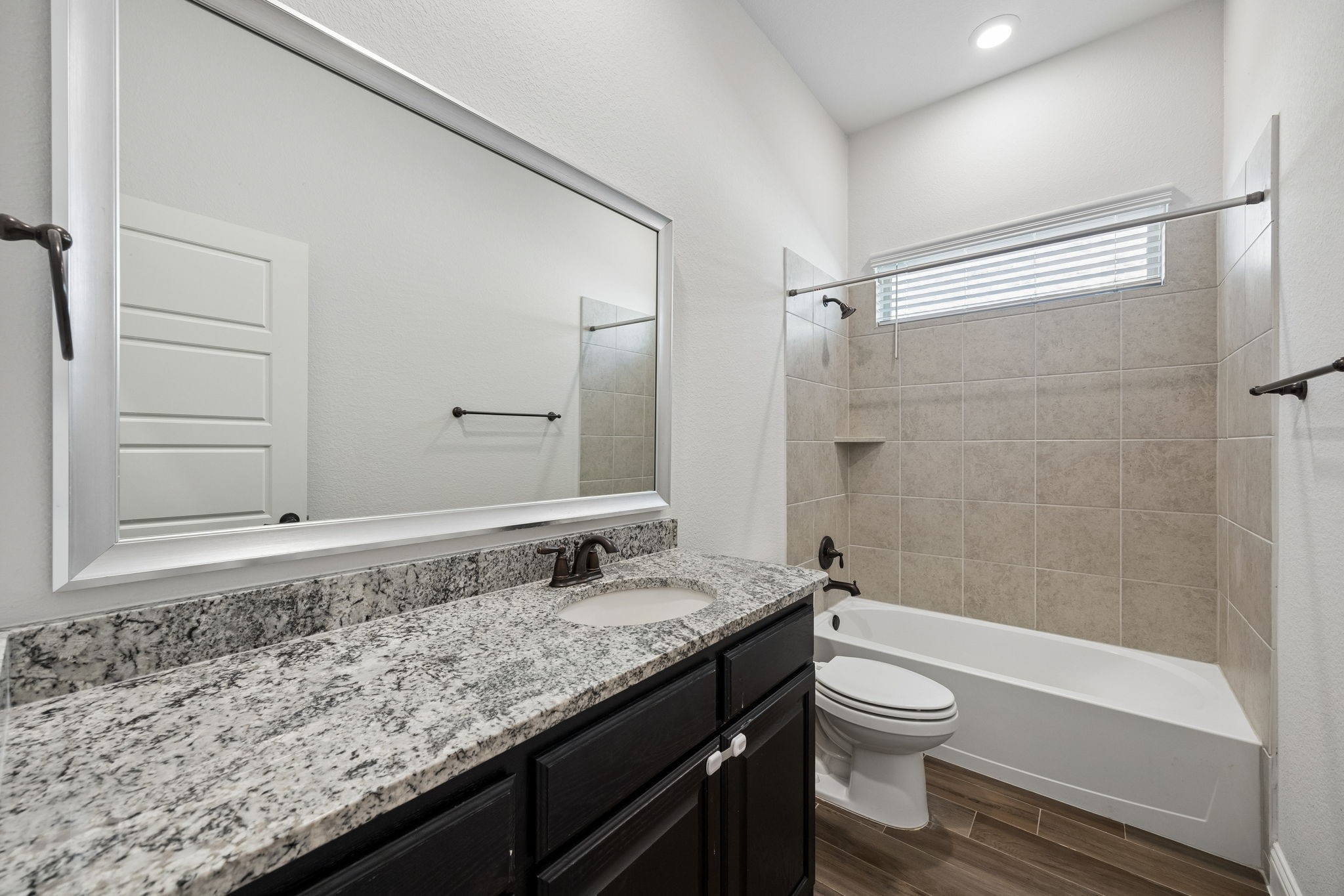 3532 Cimarron River Road