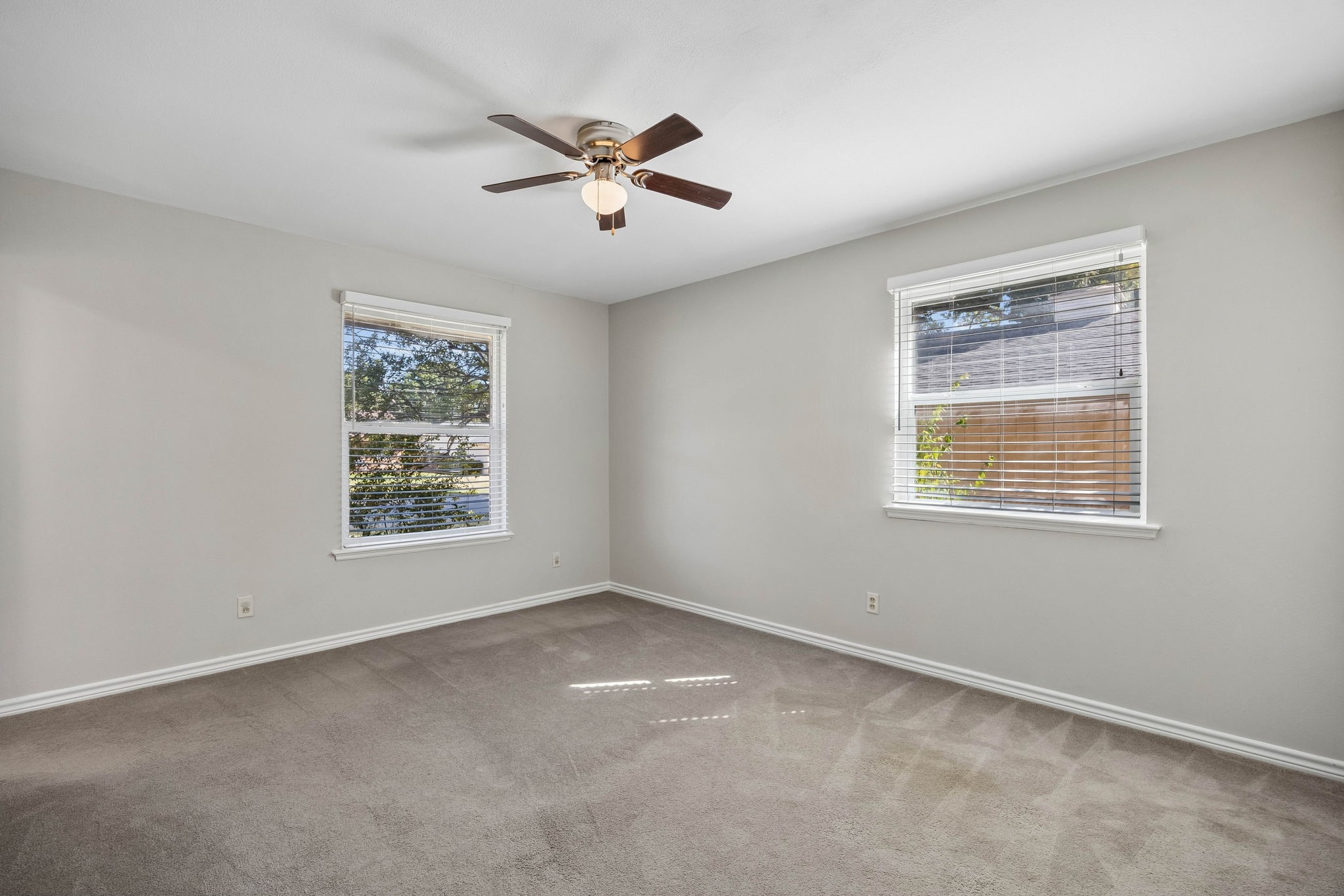 1239 Evergreen Drive
