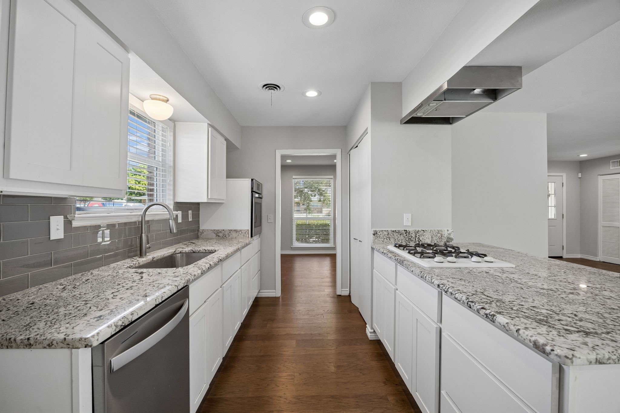 1239 Evergreen Drive