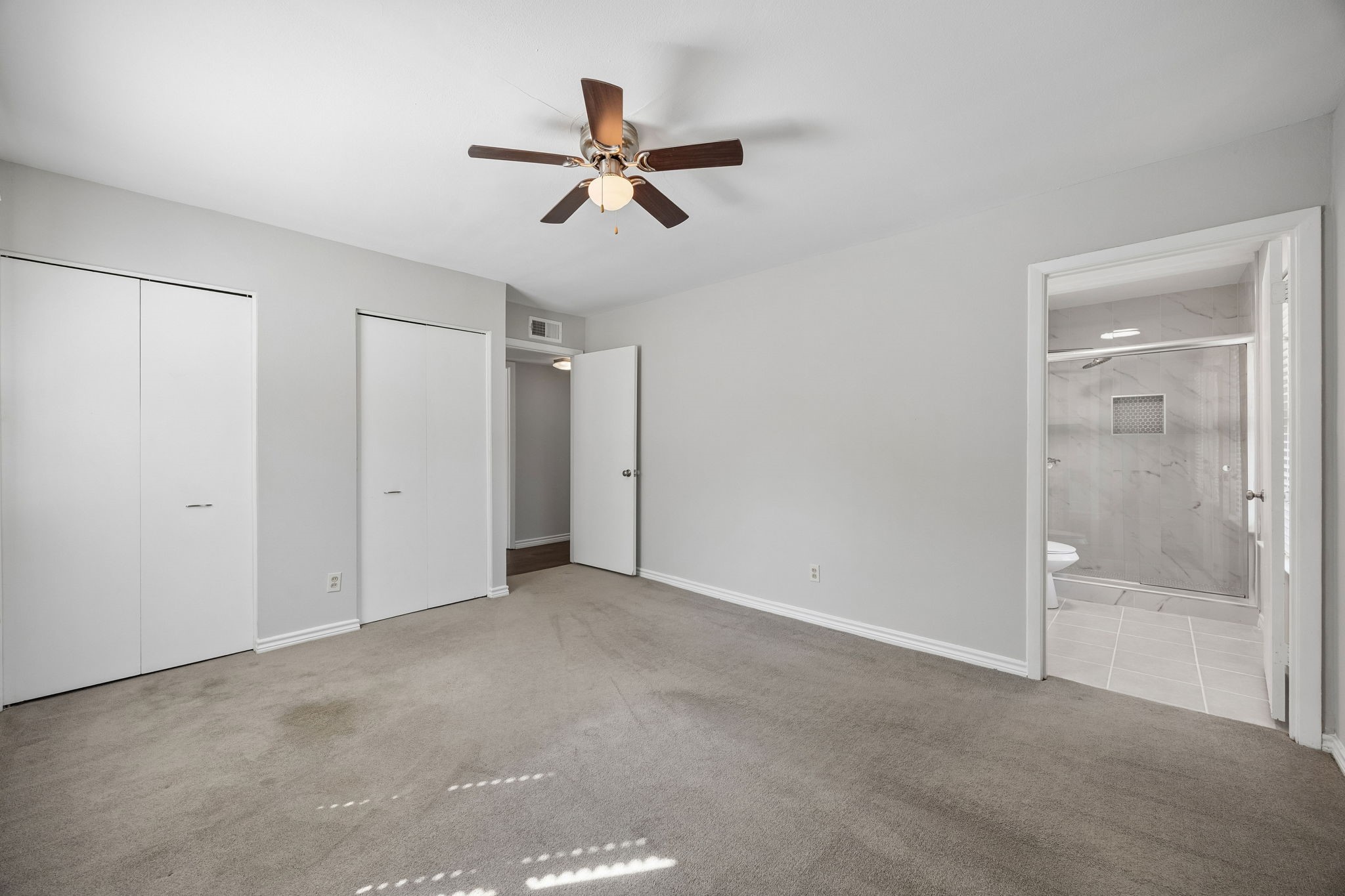 1239 Evergreen Drive