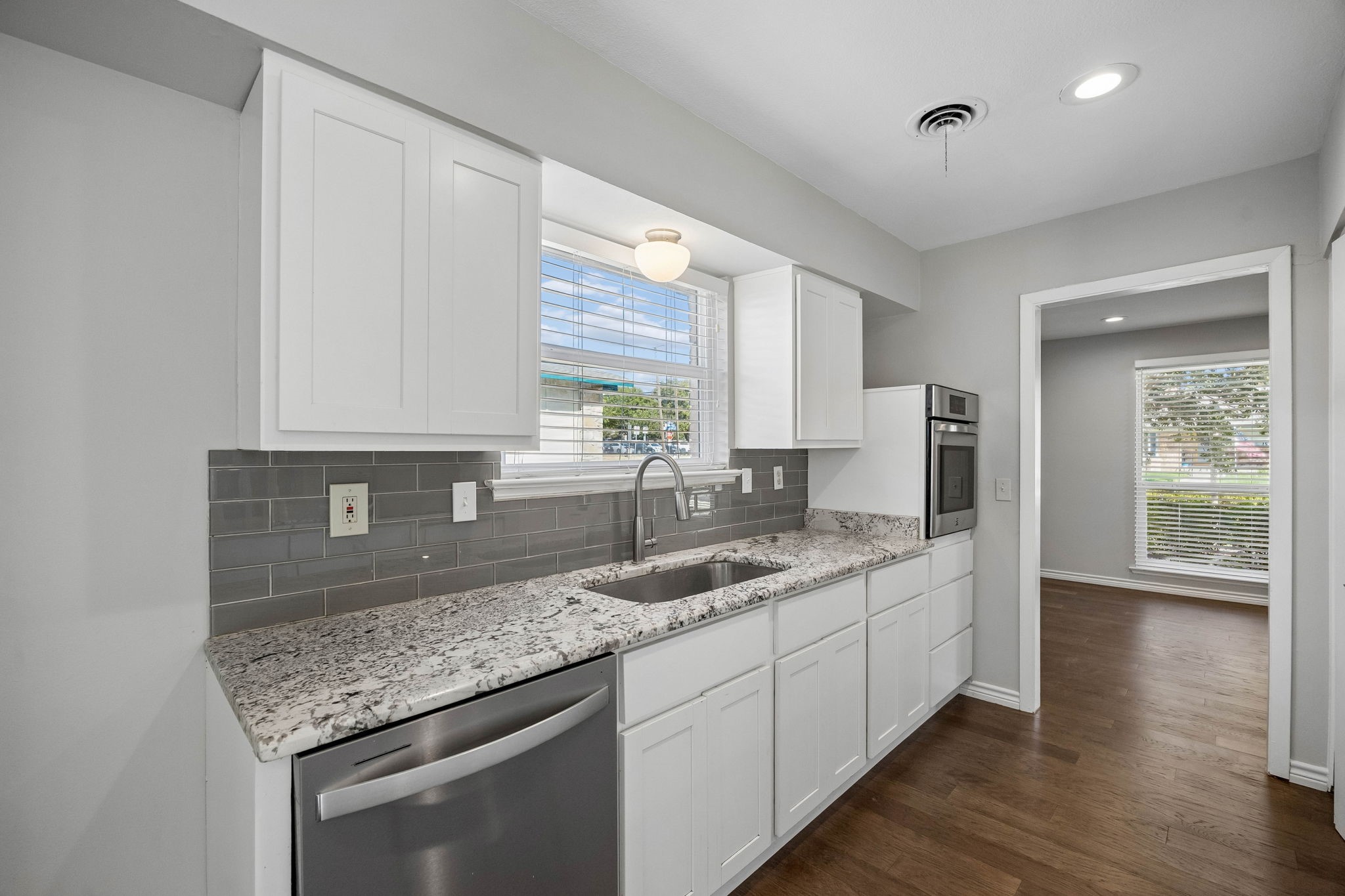 1239 Evergreen Drive