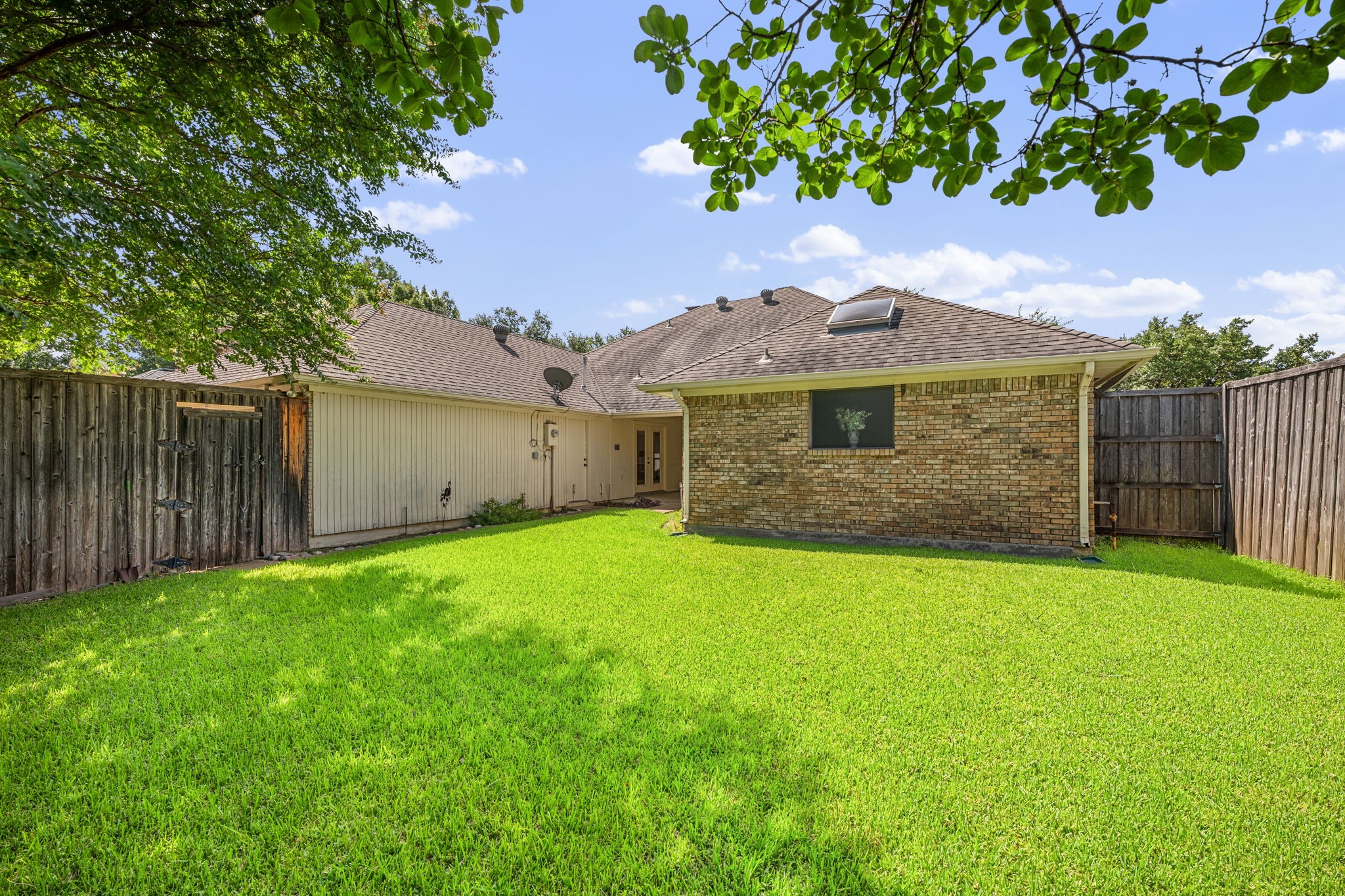 2311 Heatherwoods Way