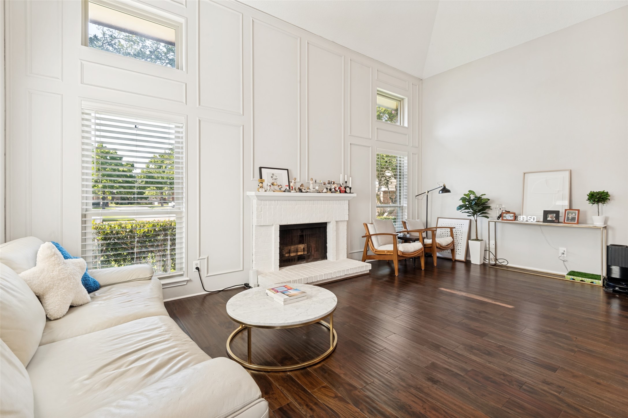 500 Saddle Rock Court