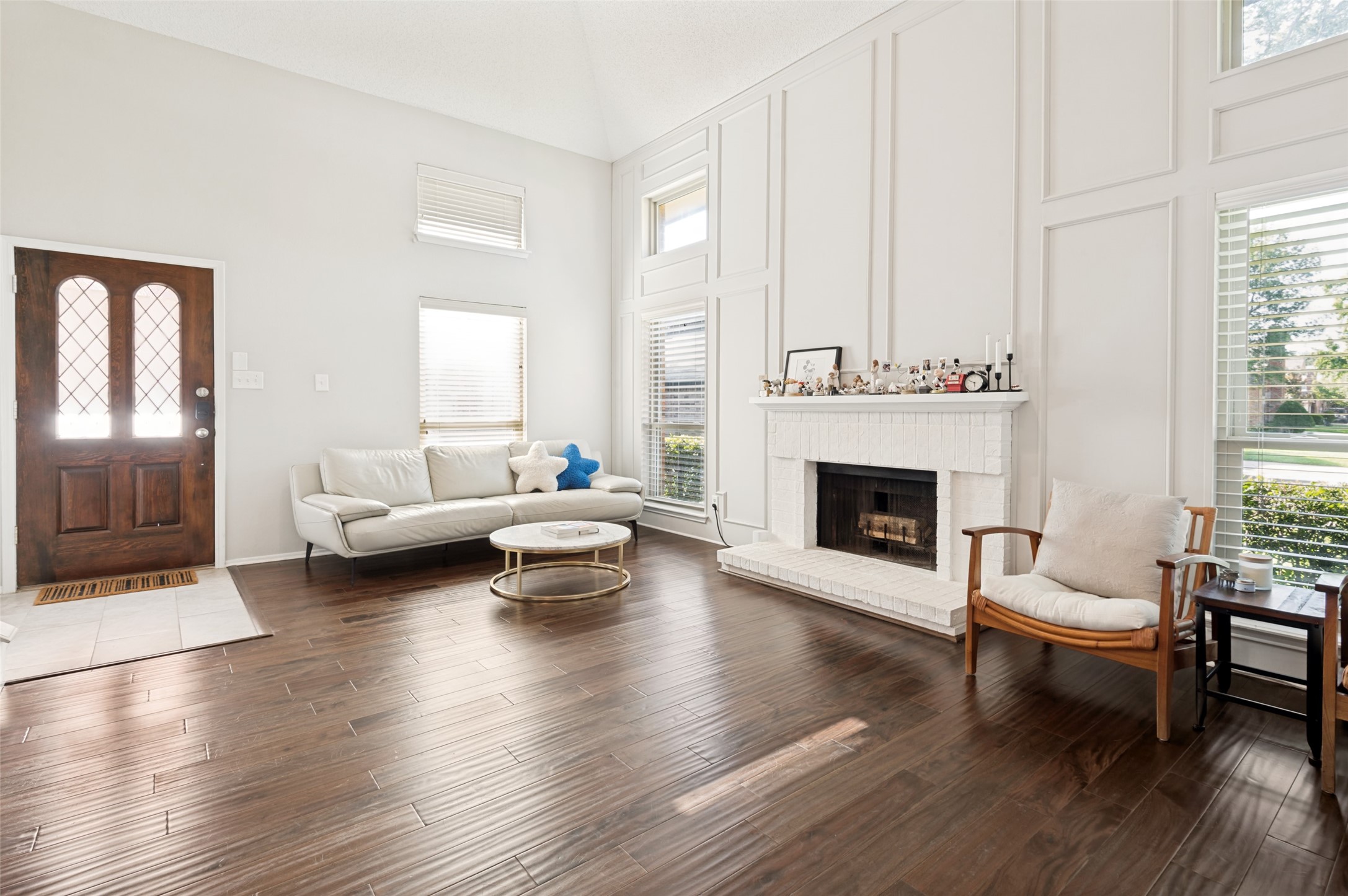 500 Saddle Rock Court