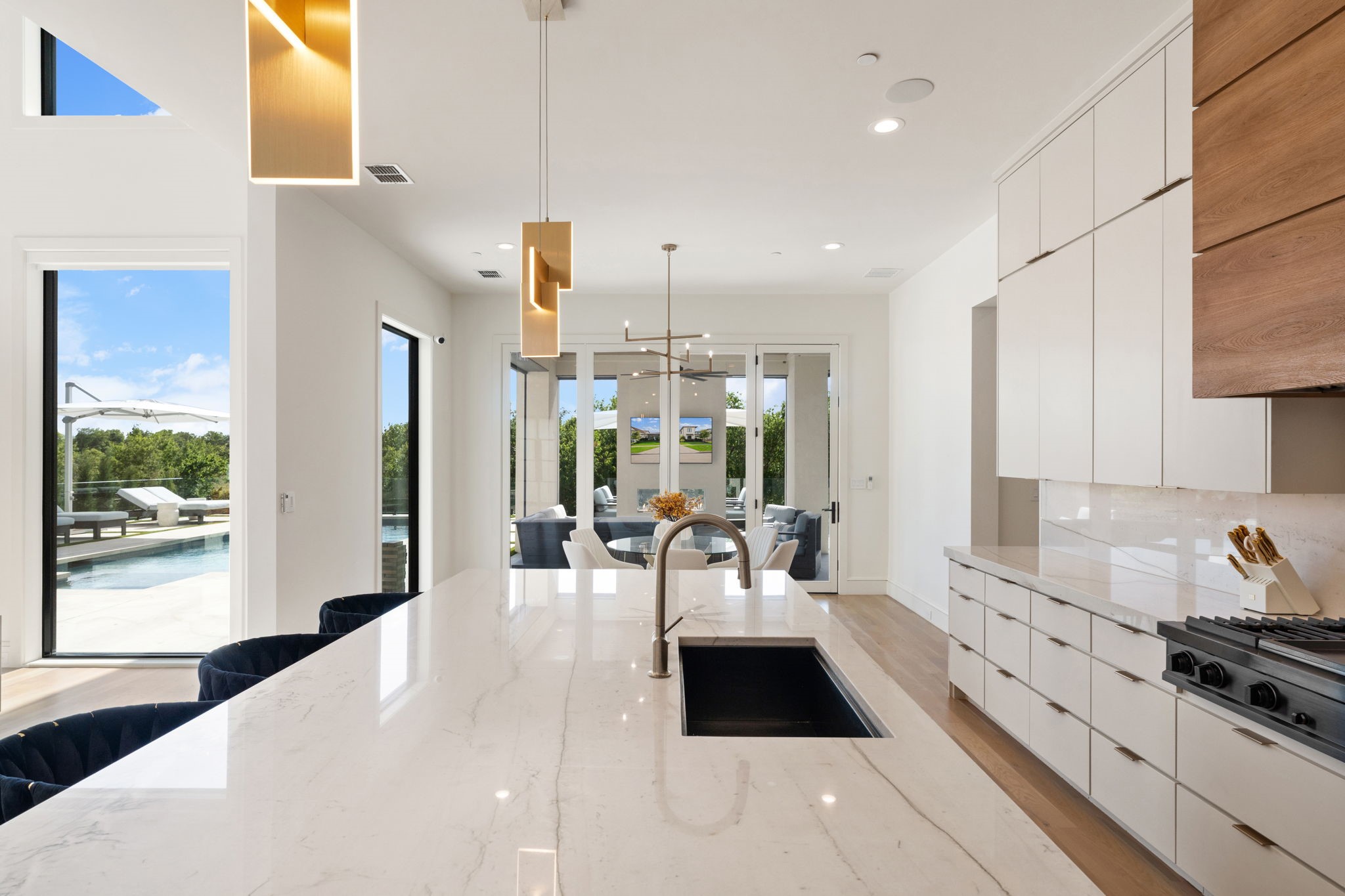 3347 Midwick Drive