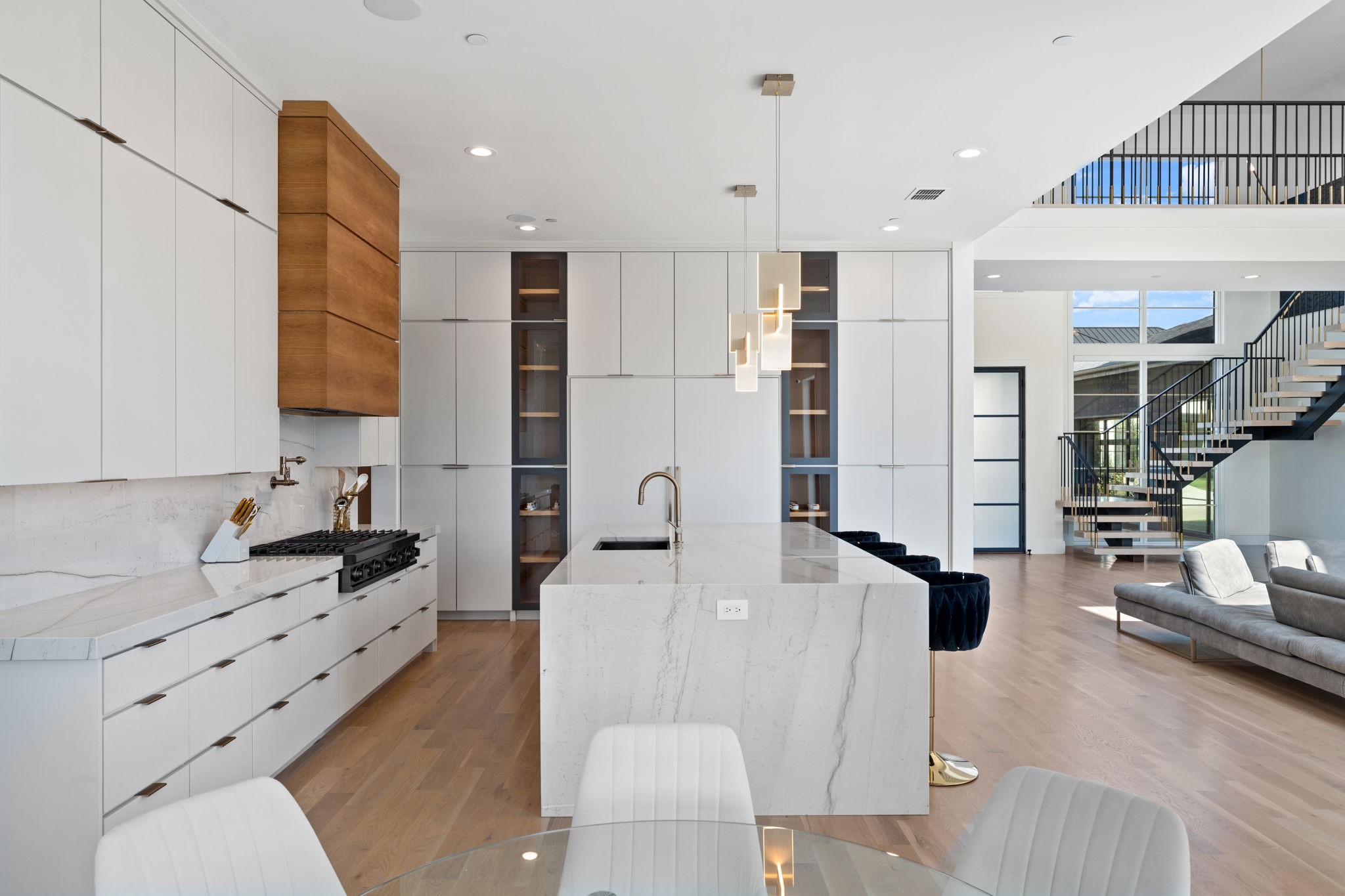 3347 Midwick Drive