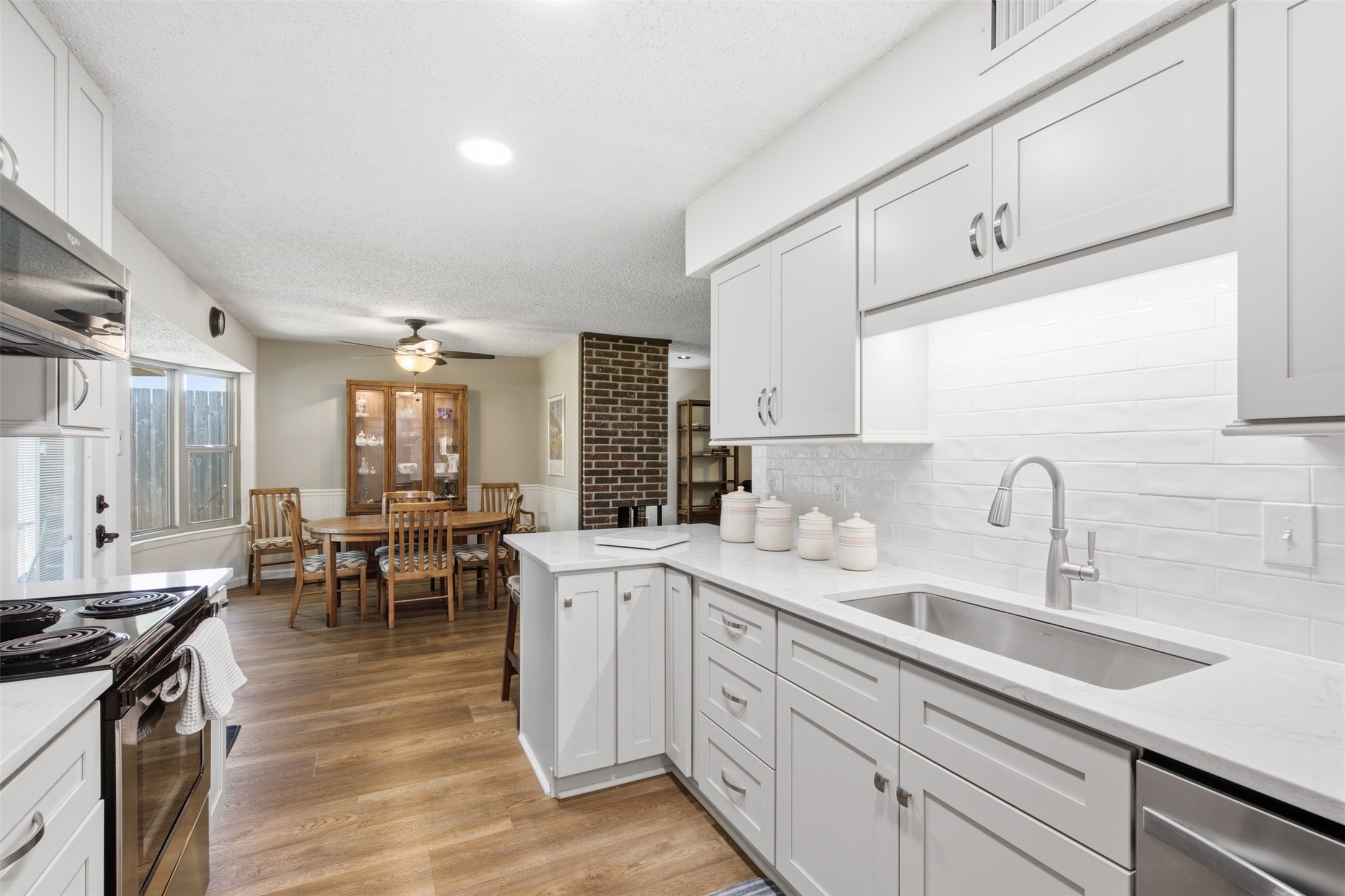 5521 Pike Place