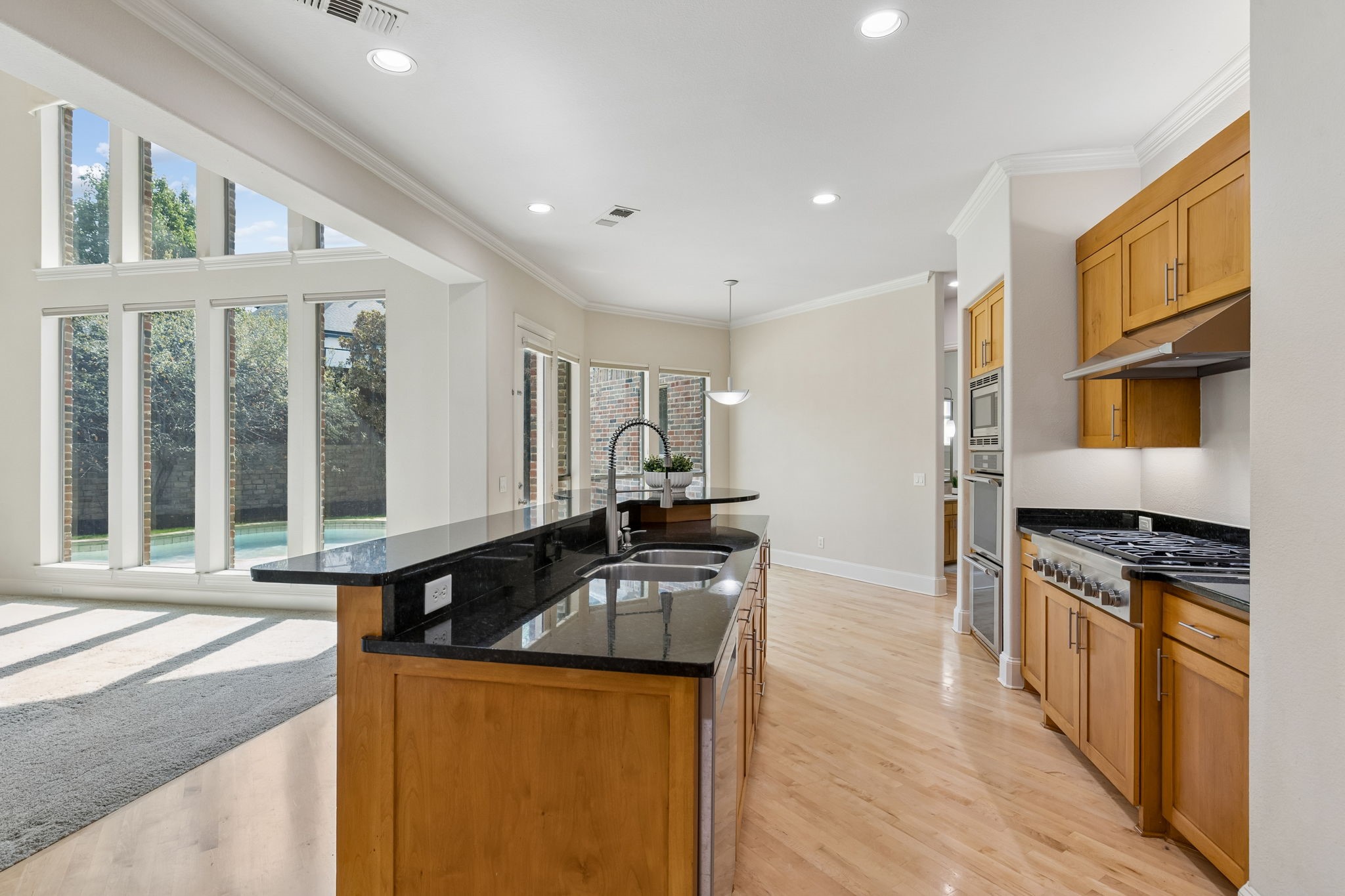 4760 Paxton Lane