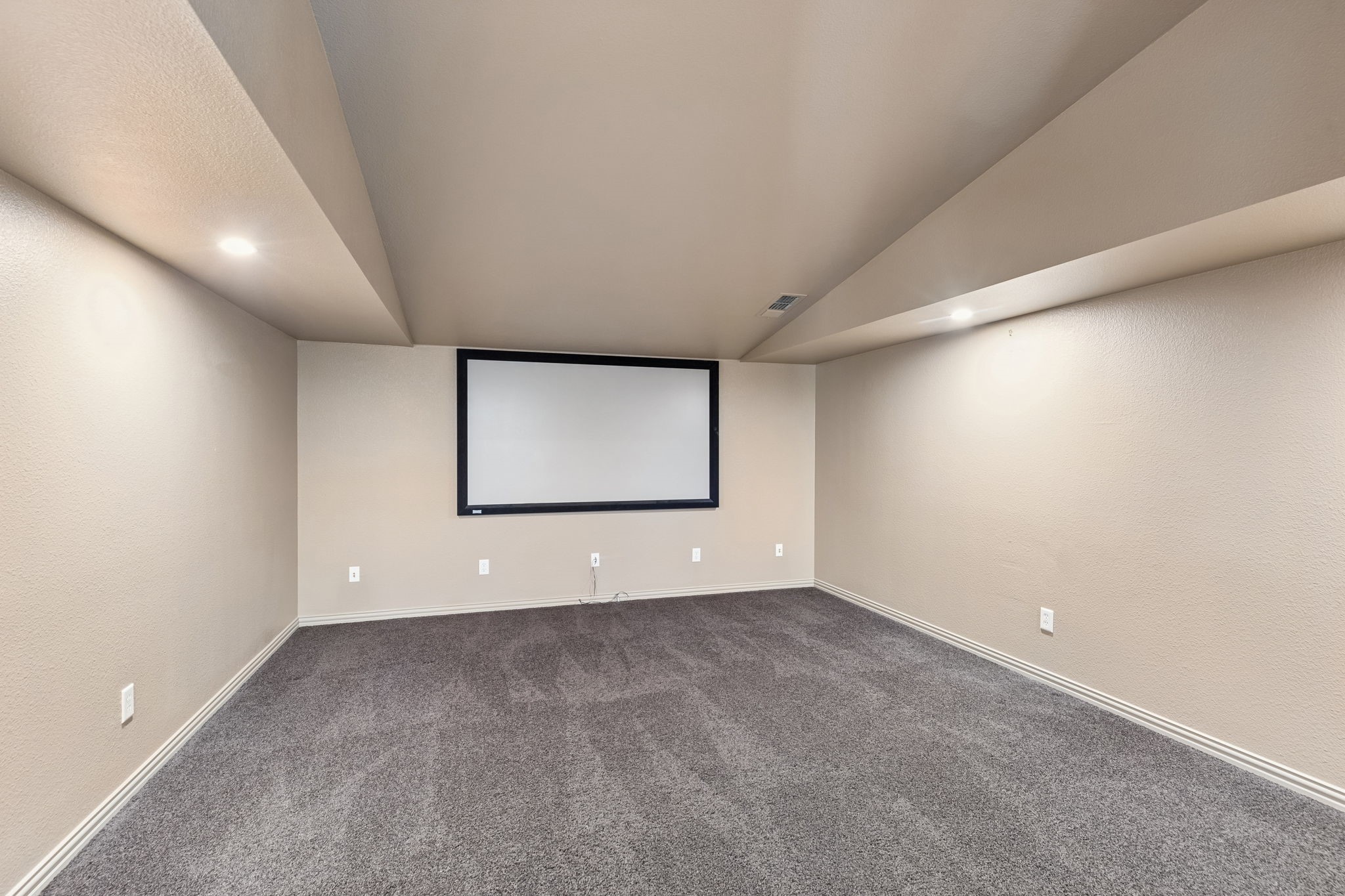 4760 Paxton Lane