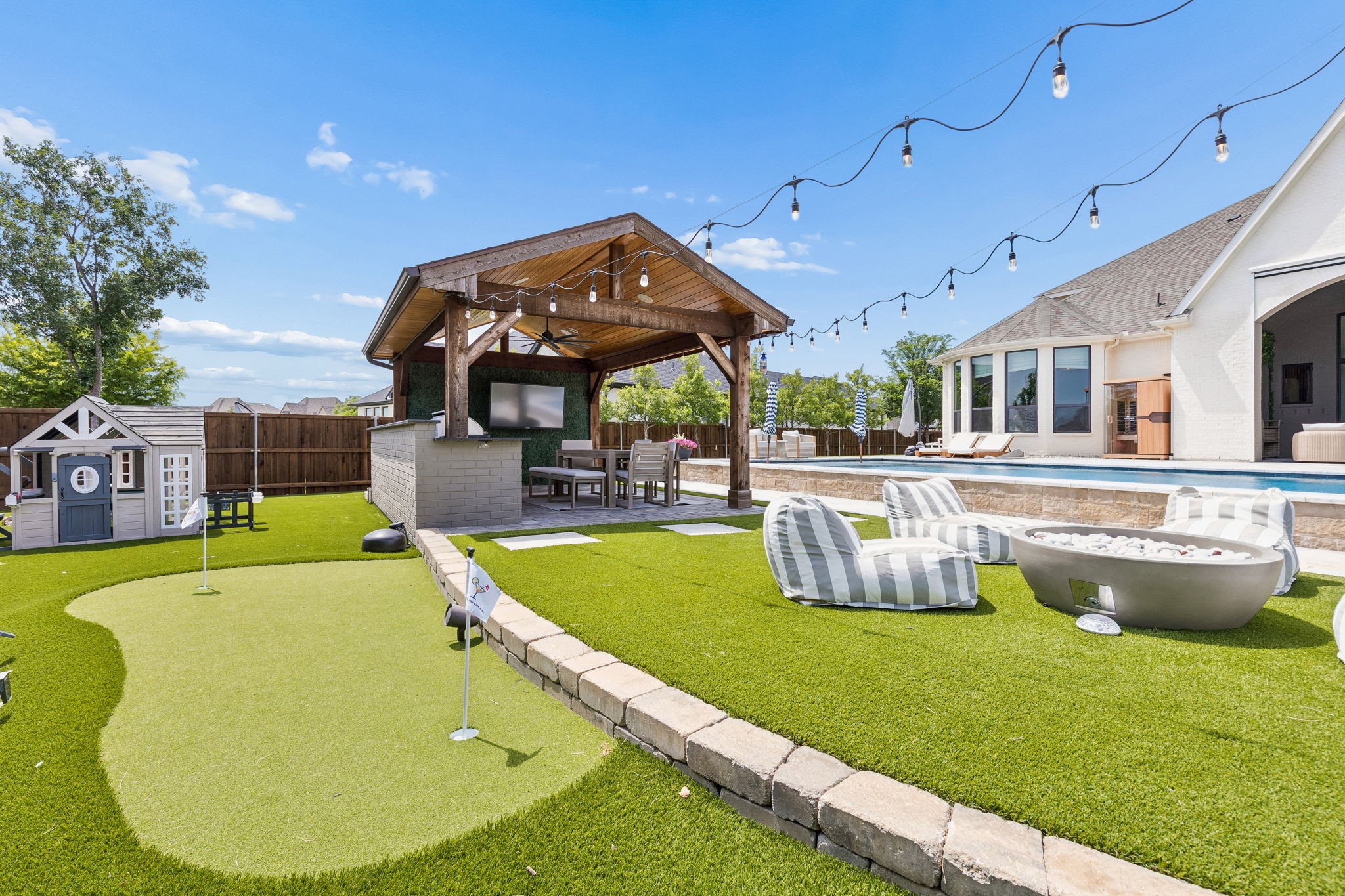 1731 Autumnwood Court
