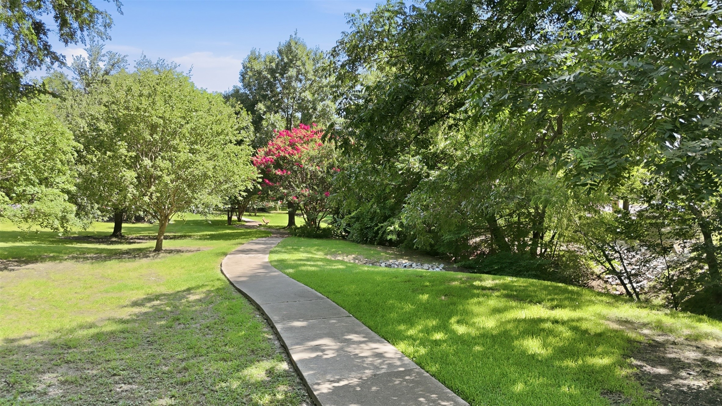 604 Creek View Drive