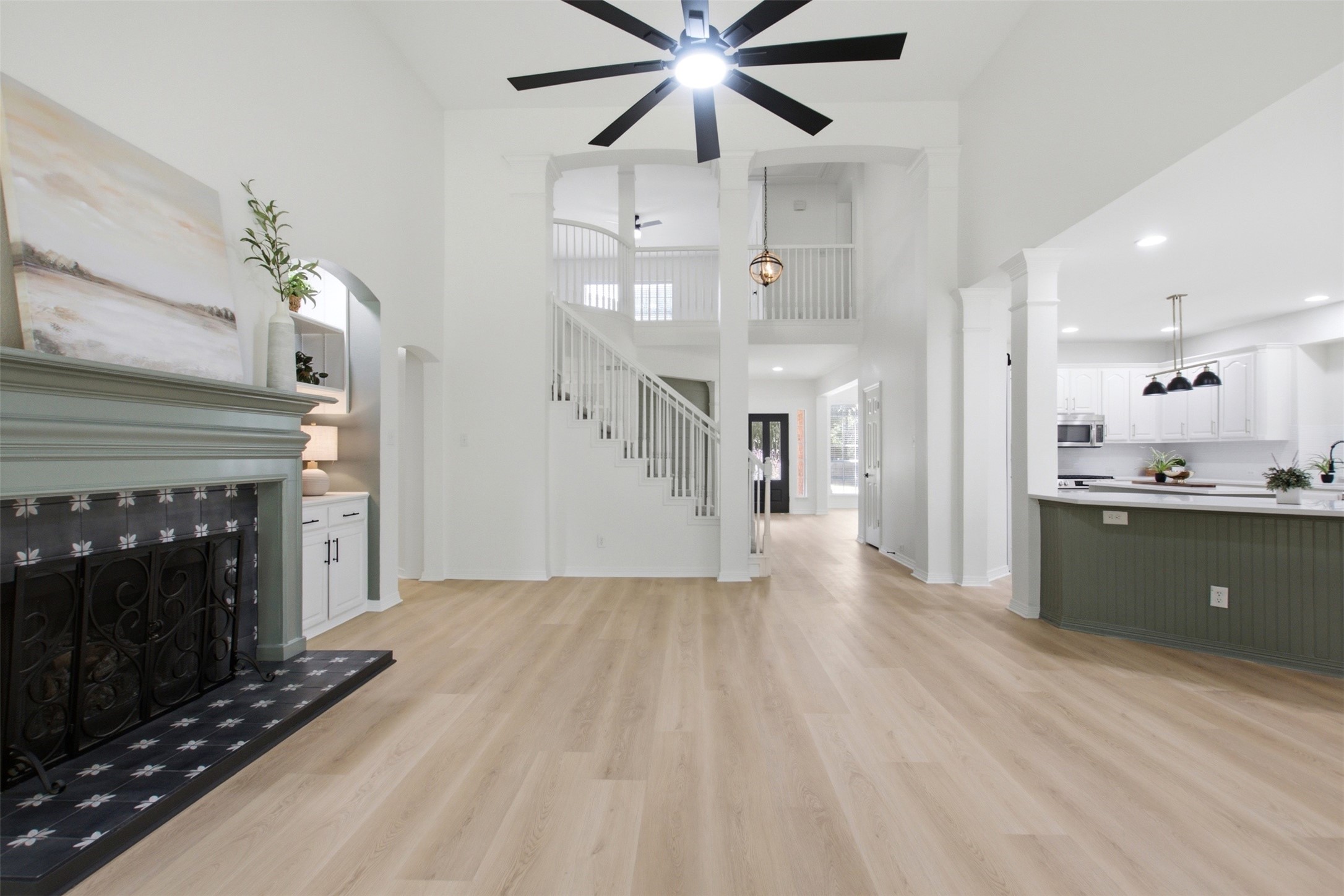 604 Creek View Drive