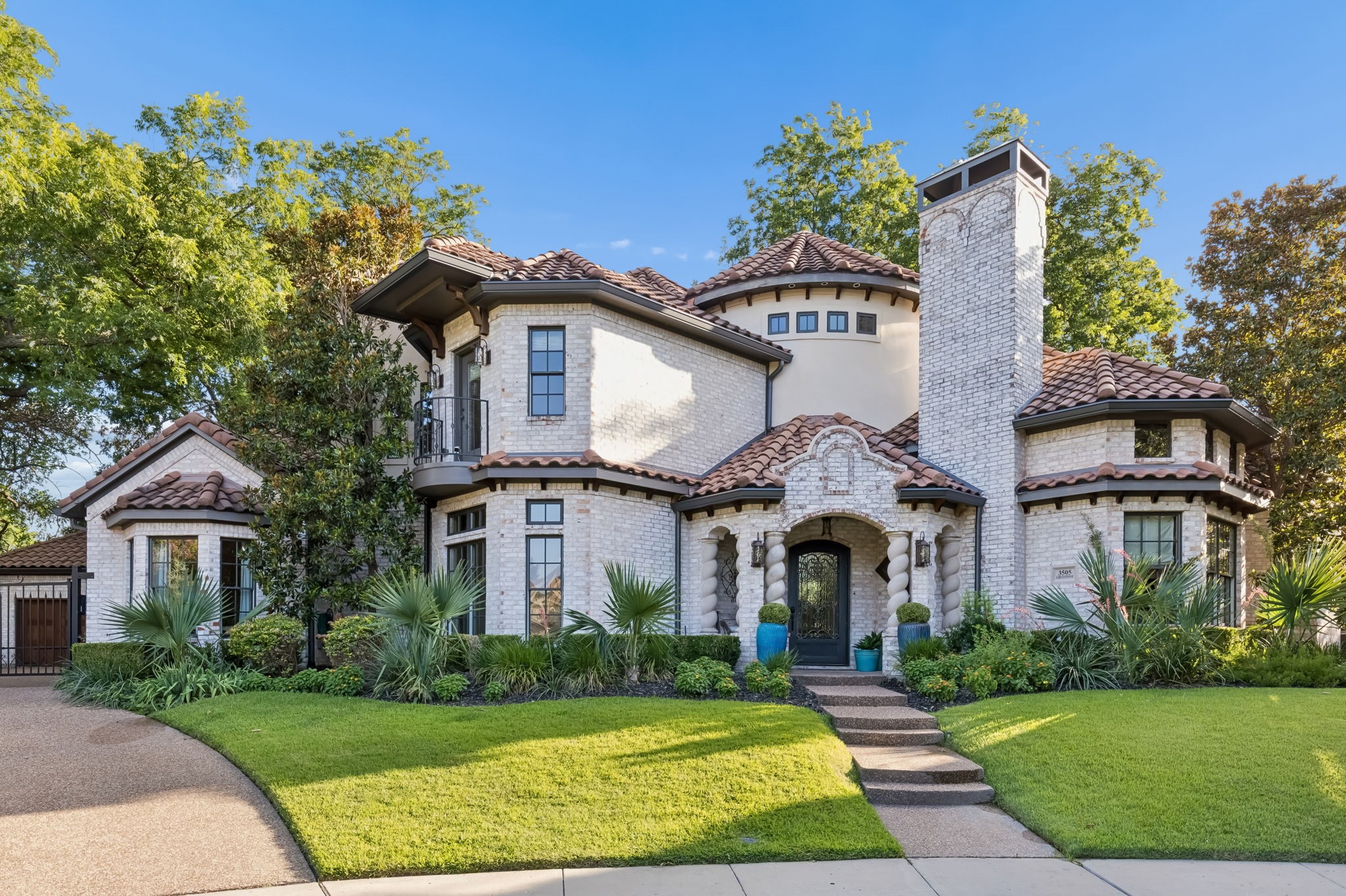 3505 Greystone Court