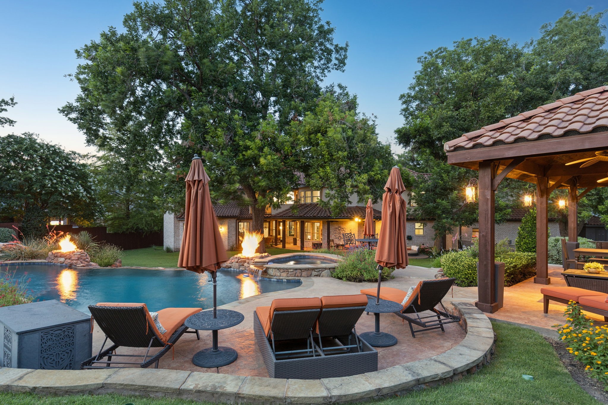 3505 Greystone Court