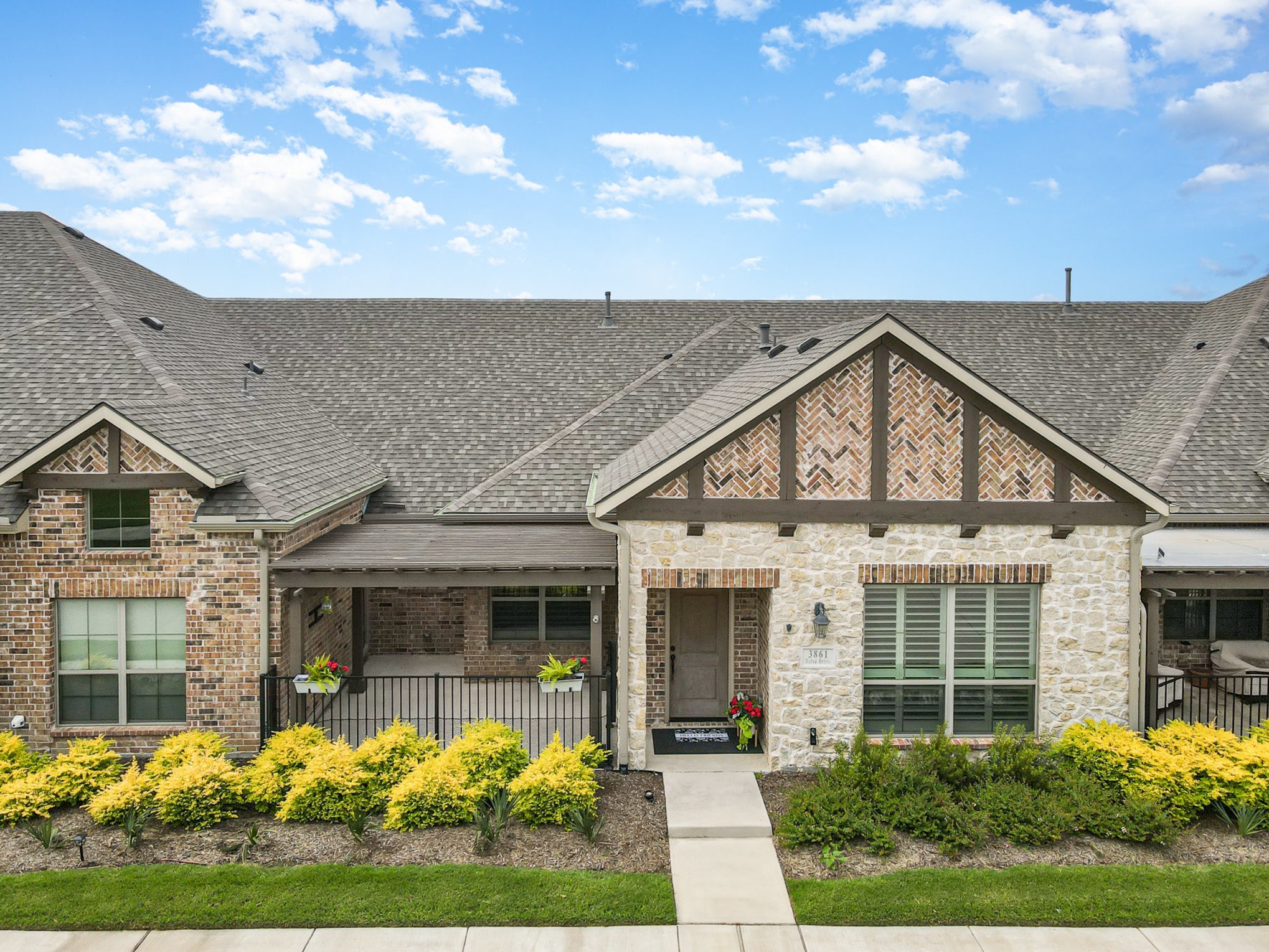 3861 Dalea Drive