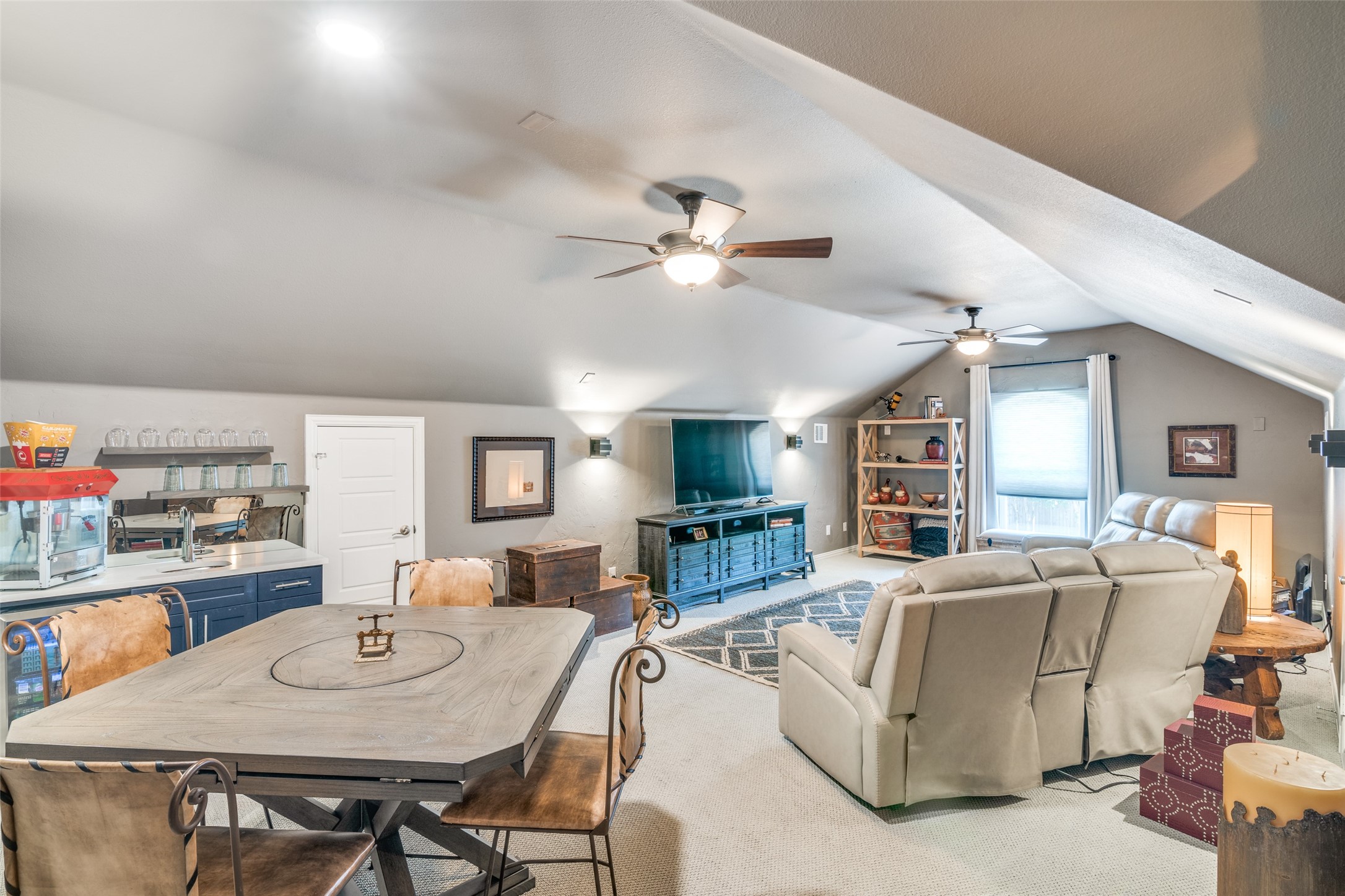 716 Ashley Place