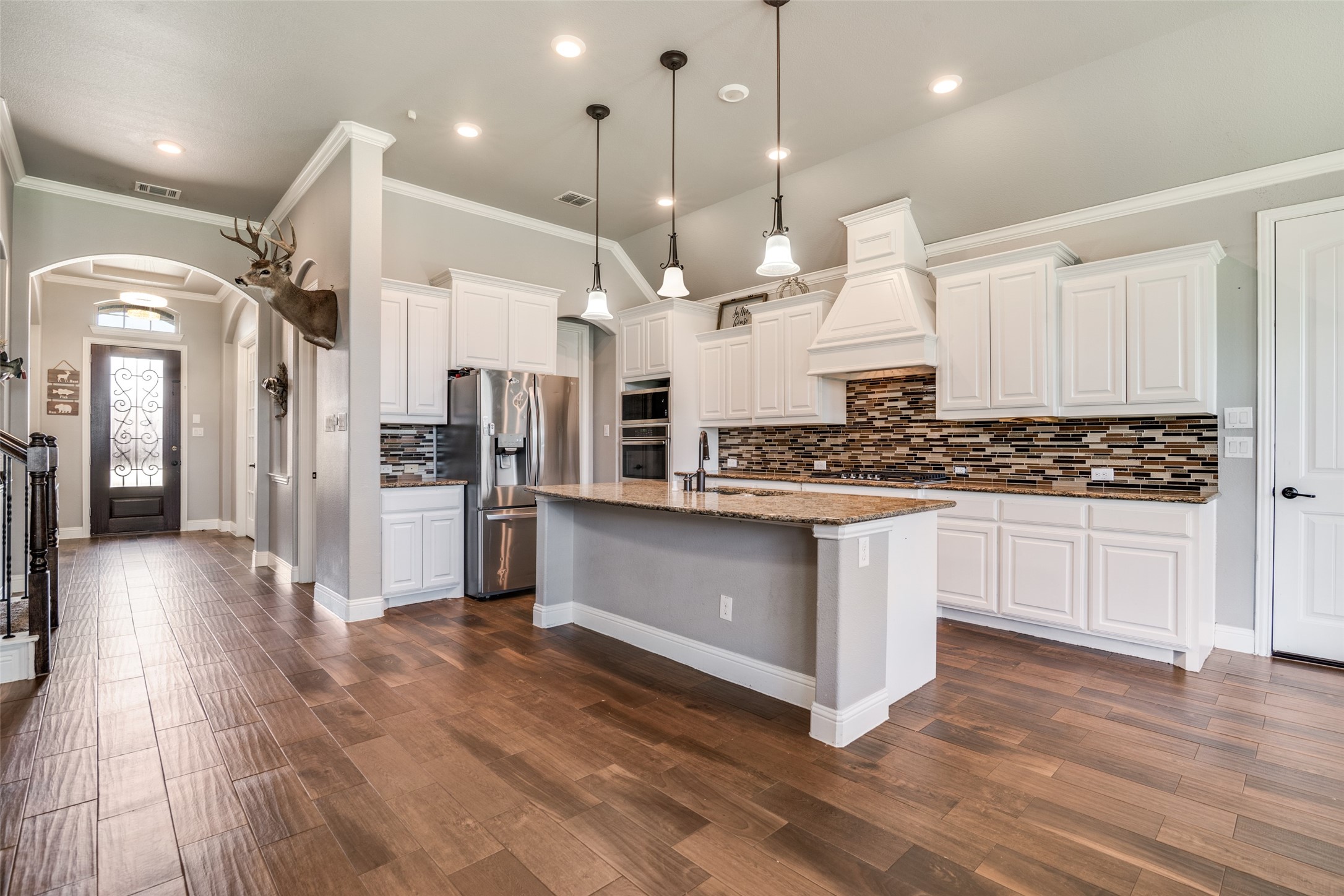 9615 Edgeway Circle