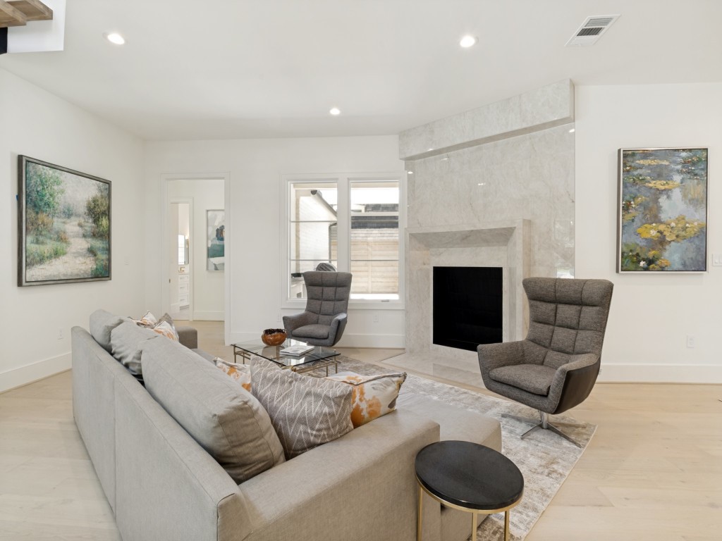 9539 Boedeker Drive