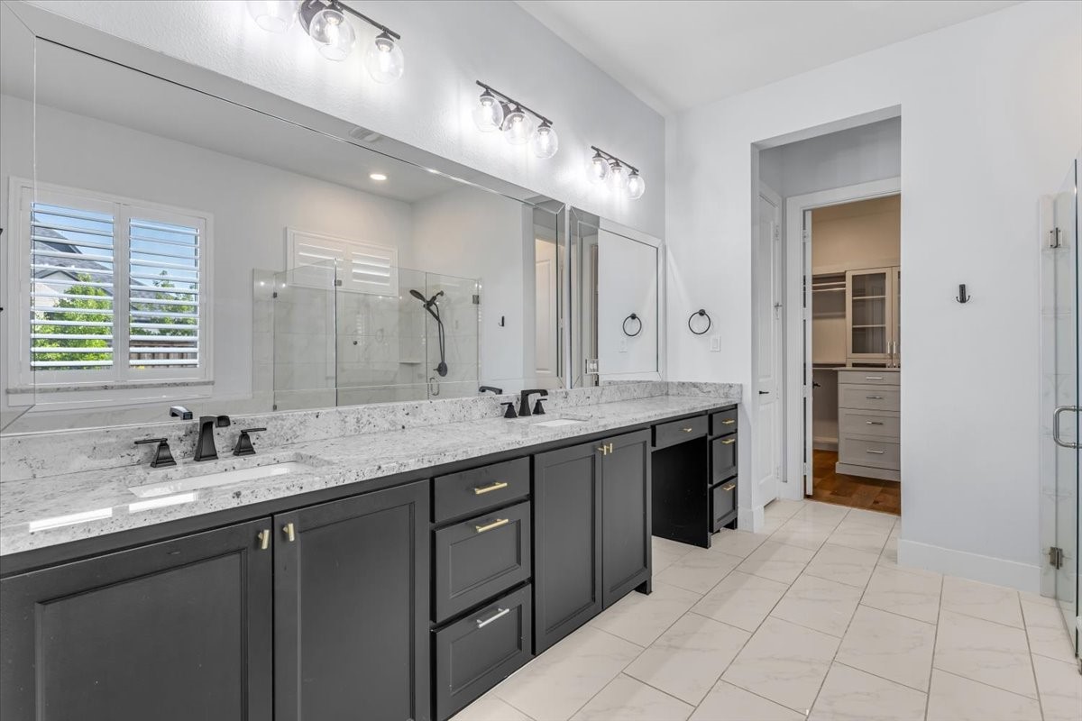 4049 Covent Garden Lane