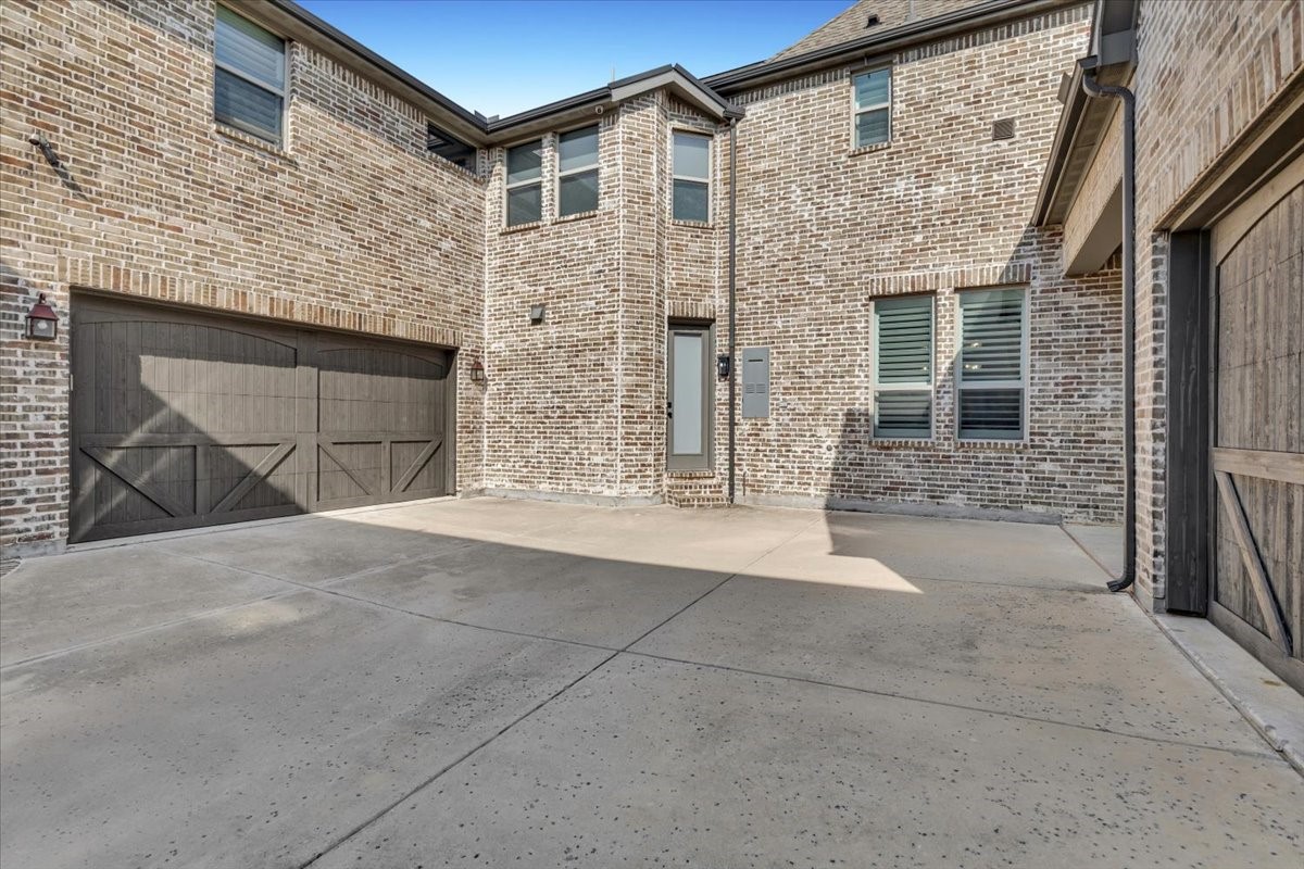 4049 Covent Garden Lane
