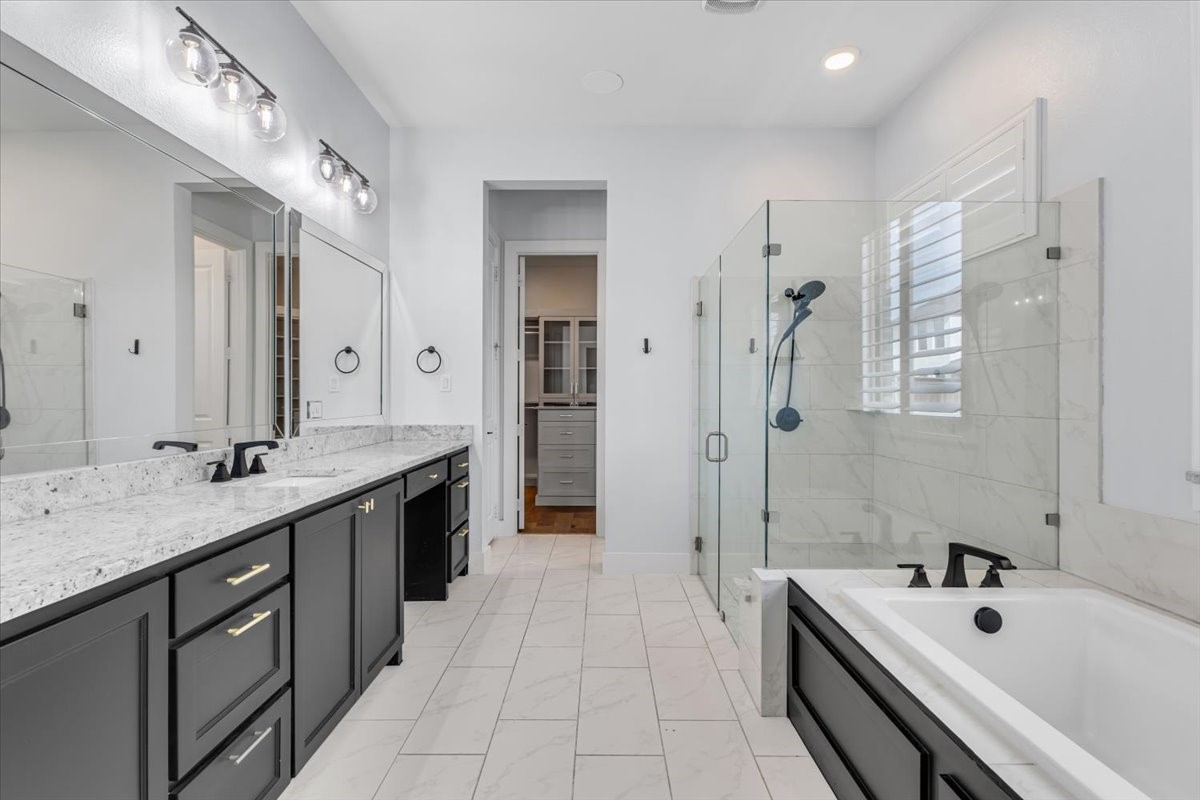 4049 Covent Garden Lane