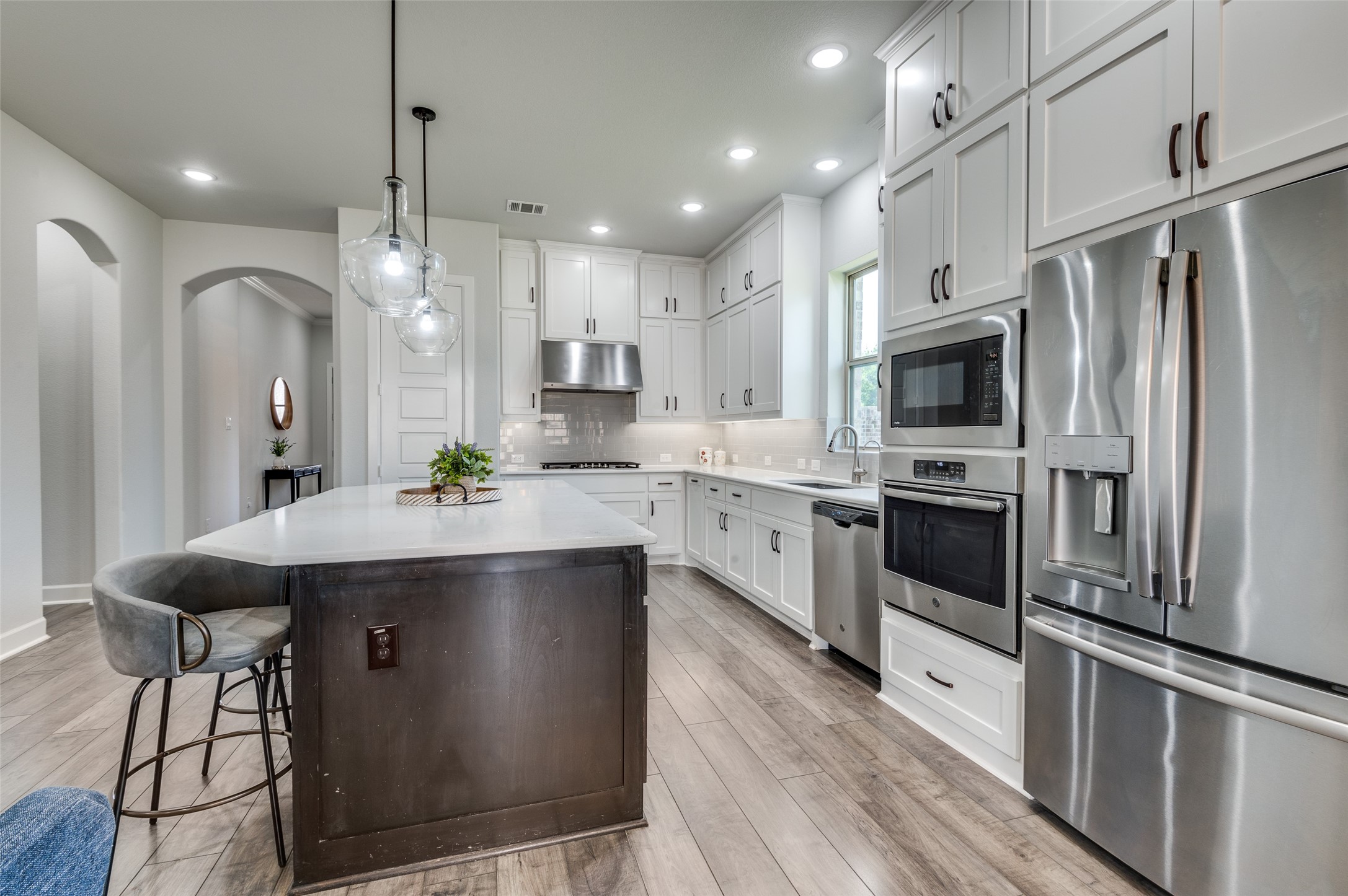 3128 Lexington Drive