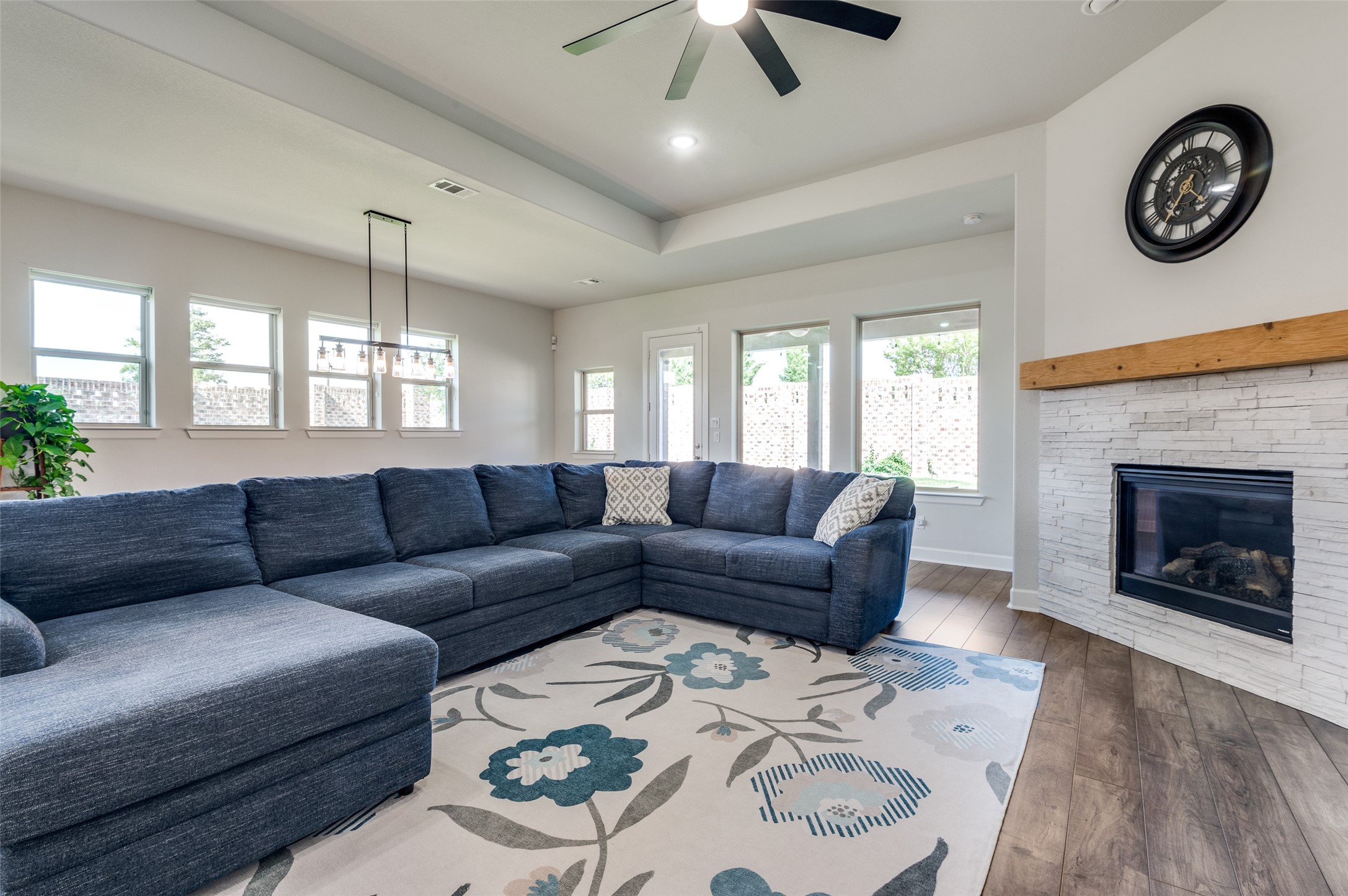 3128 Lexington Drive