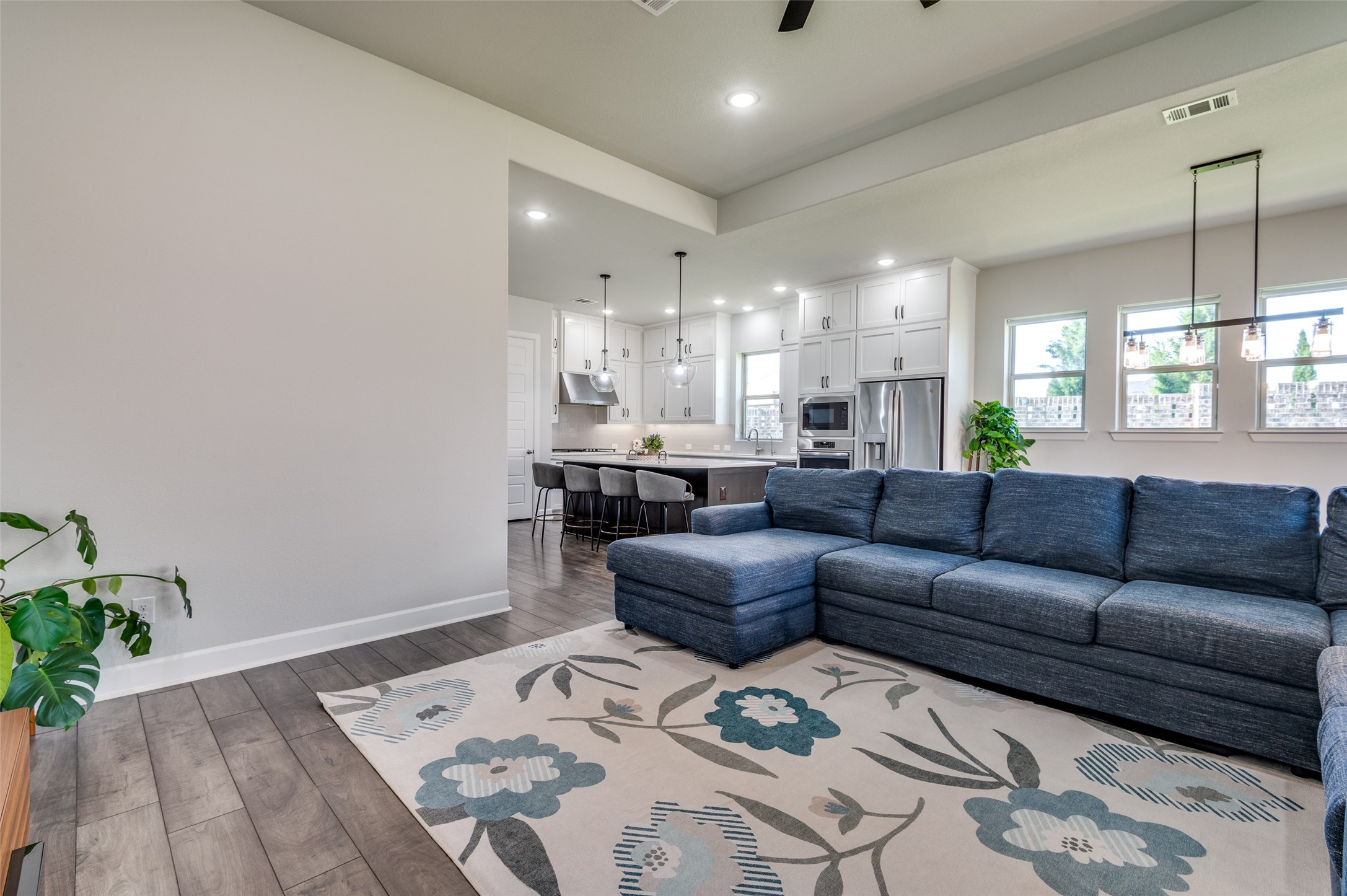3128 Lexington Drive