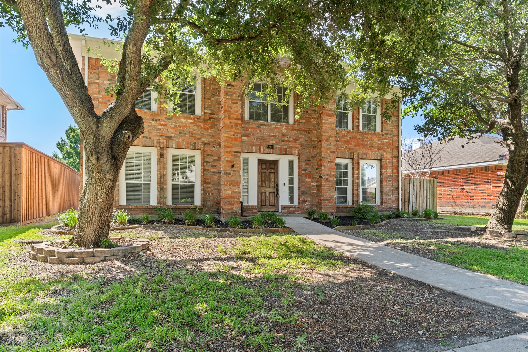2522 Primrose Lane