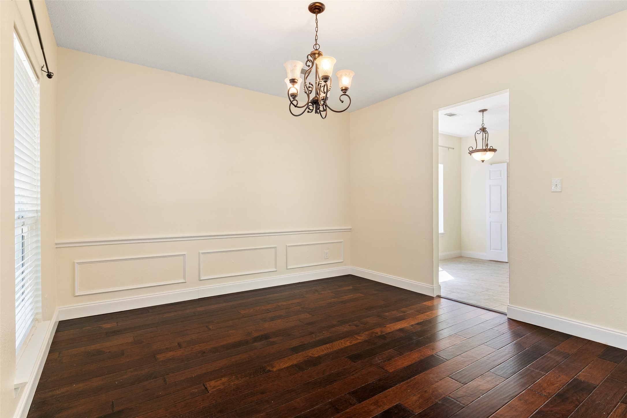 2522 Primrose Lane