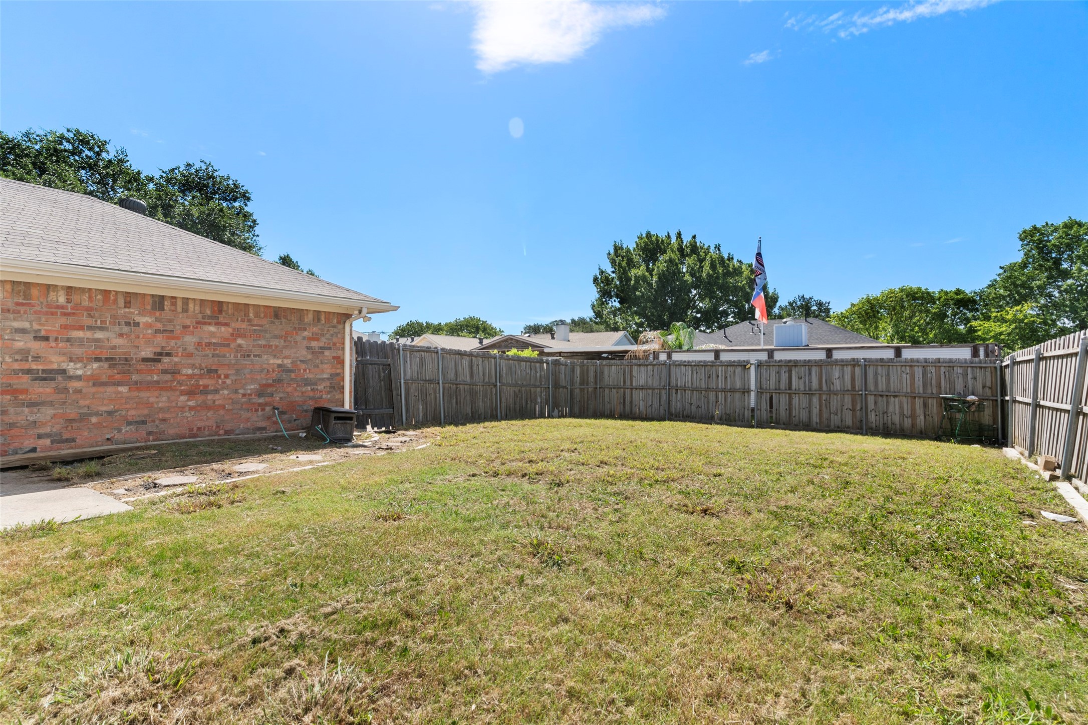 2522 Primrose Lane