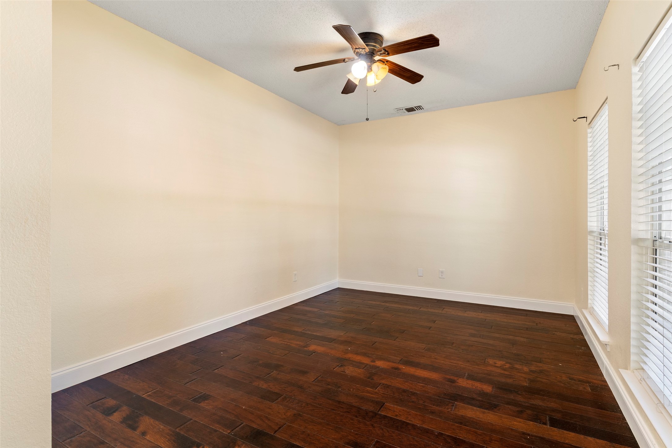 2522 Primrose Lane