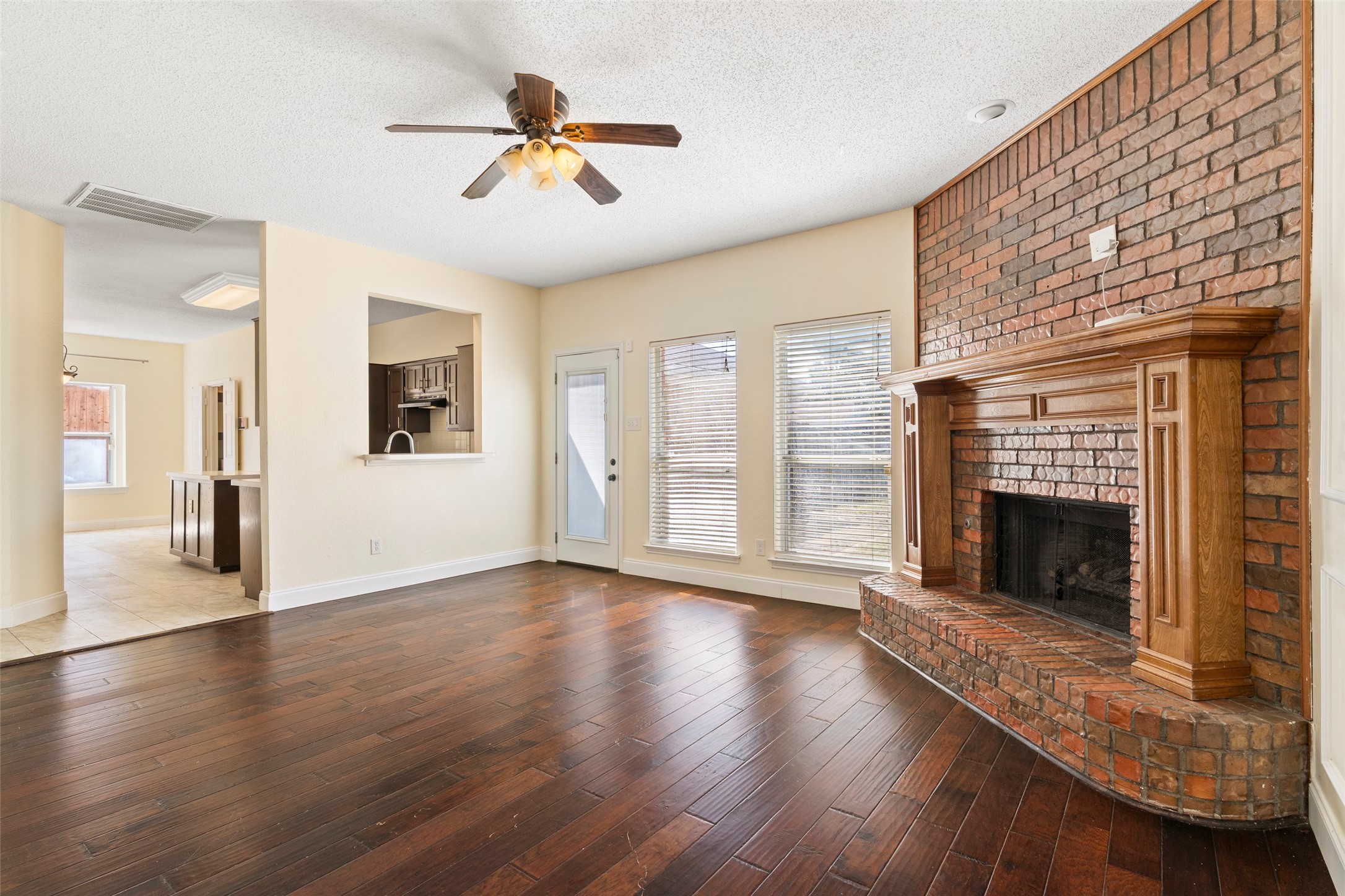 2522 Primrose Lane