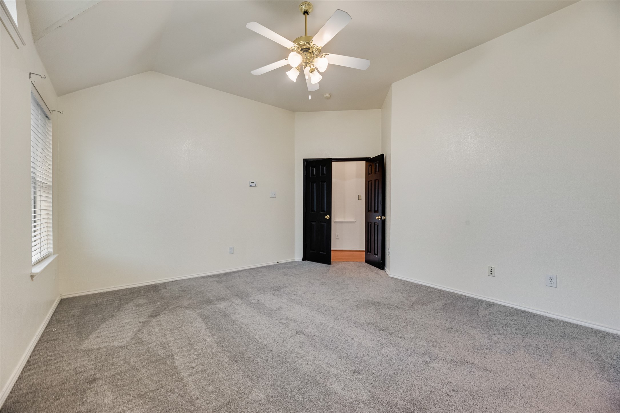 3444 Bluegrass Drive