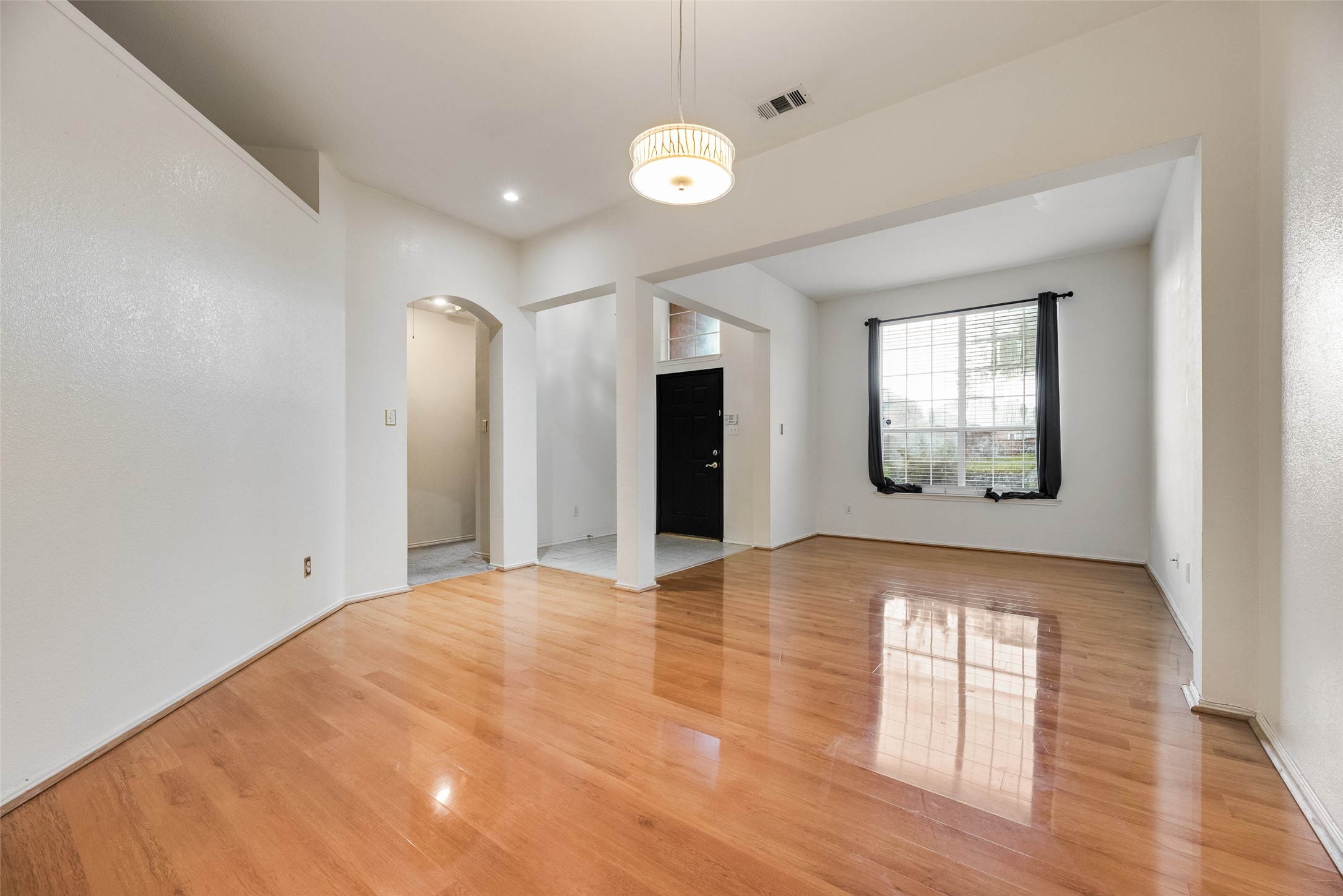 3444 Bluegrass Drive